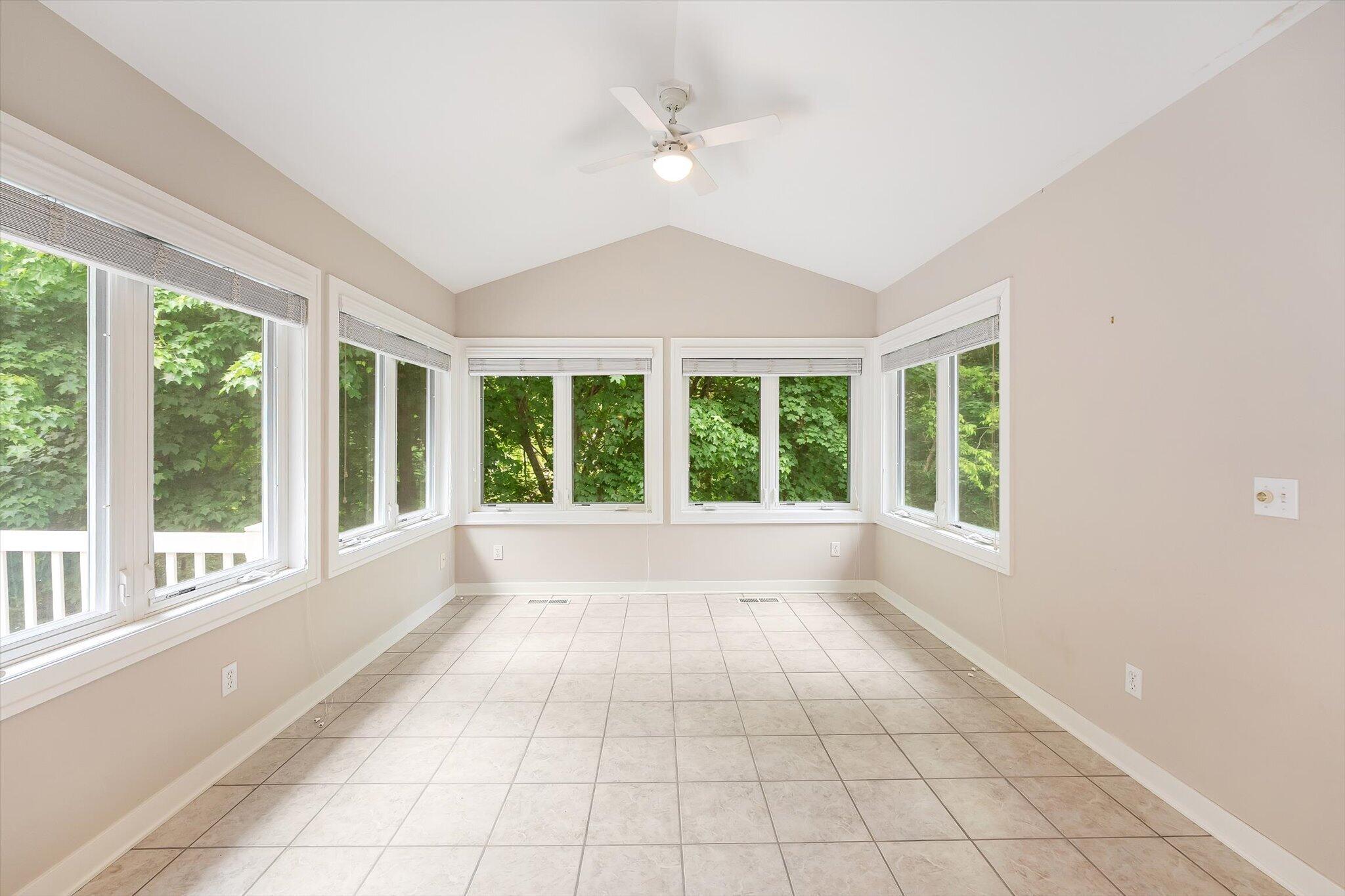 2510 Thoreau Court NE Grand Rapids MI 49525
