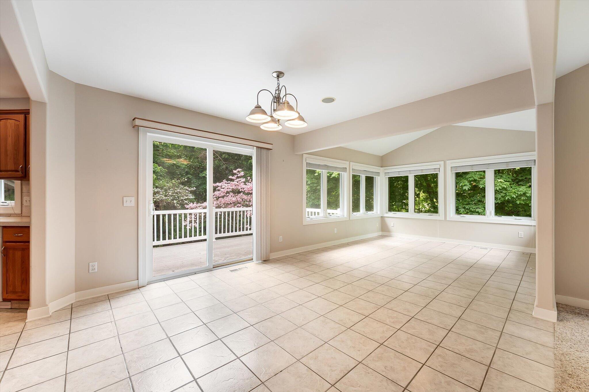 2510 Thoreau Court NE Grand Rapids MI 49525