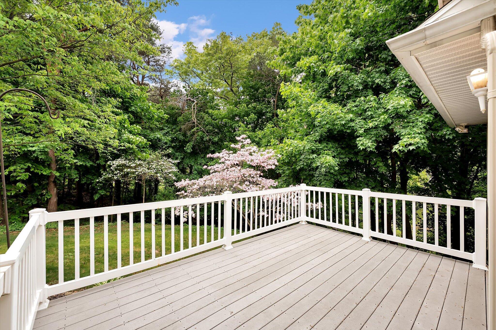 2510 Thoreau Court NE Grand Rapids MI 49525