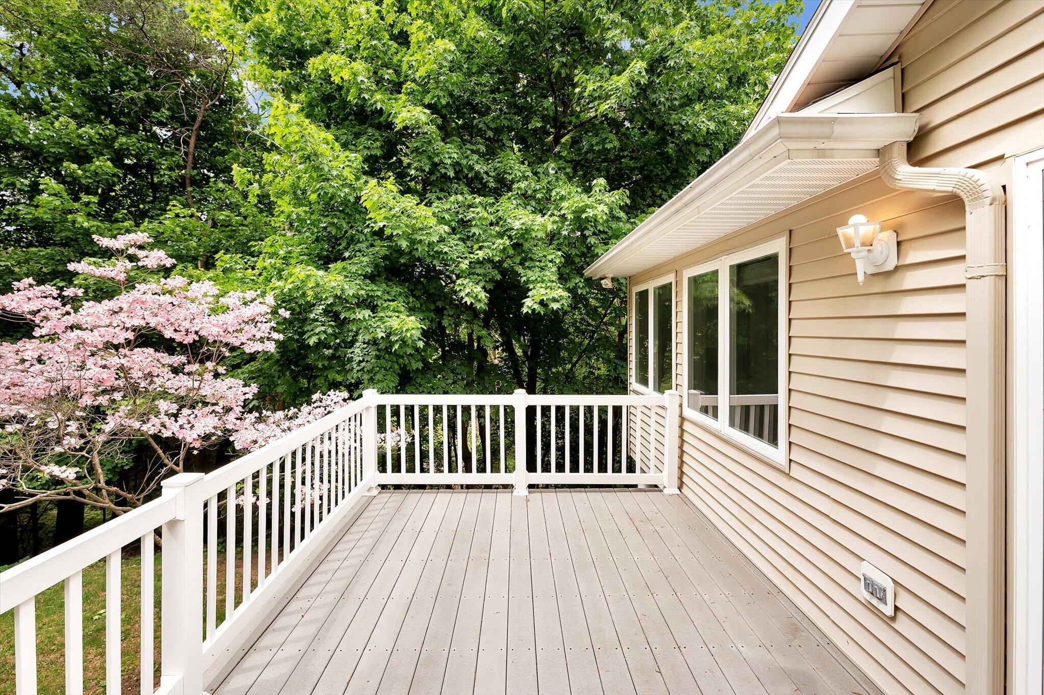 2510 Thoreau Court NE Grand Rapids MI 49525