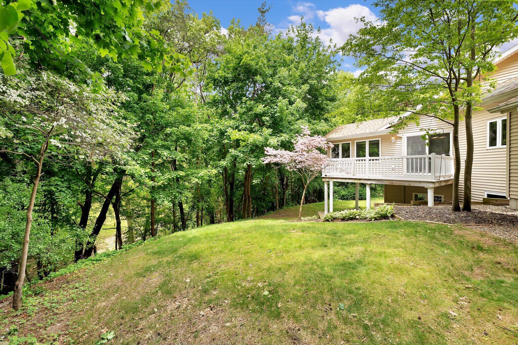 2510 Thoreau Court NE Grand Rapids MI 49525