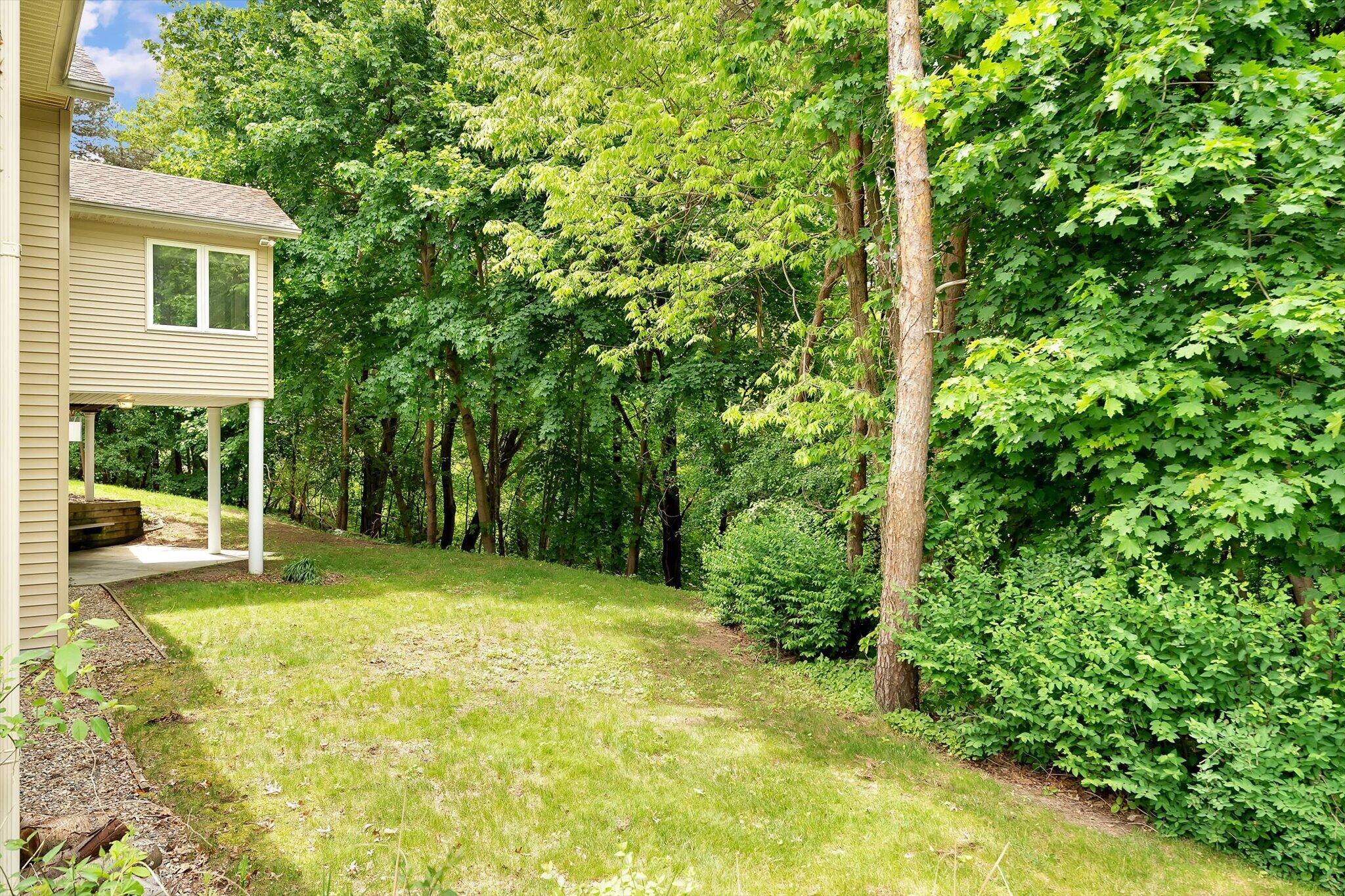 2510 Thoreau Court NE Grand Rapids MI 49525