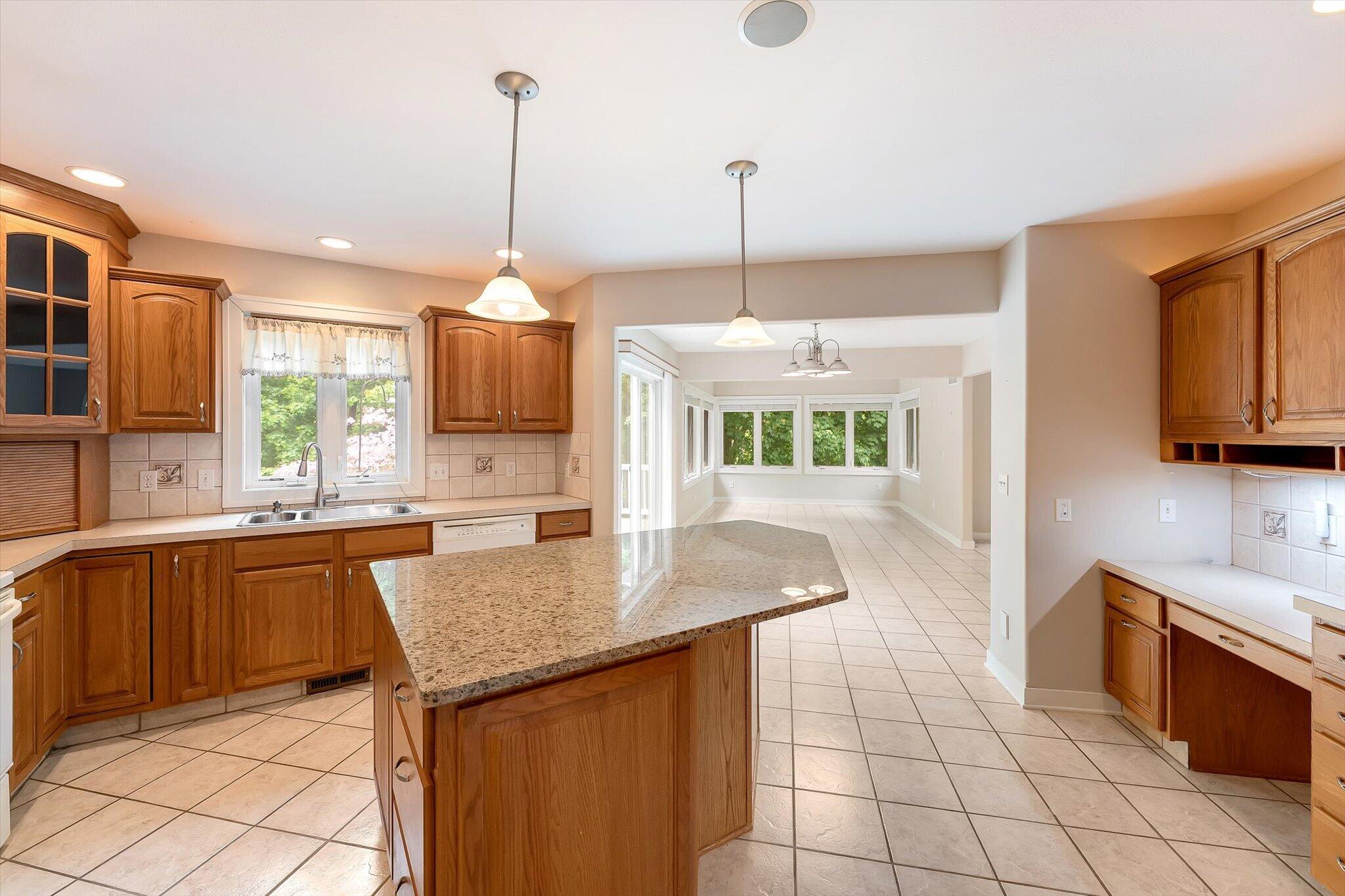 2510 Thoreau Court NE Grand Rapids MI 49525