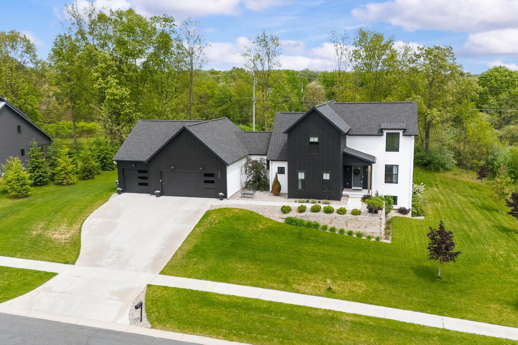 7805 Corners Cove Street Kalamazoo MI 49009