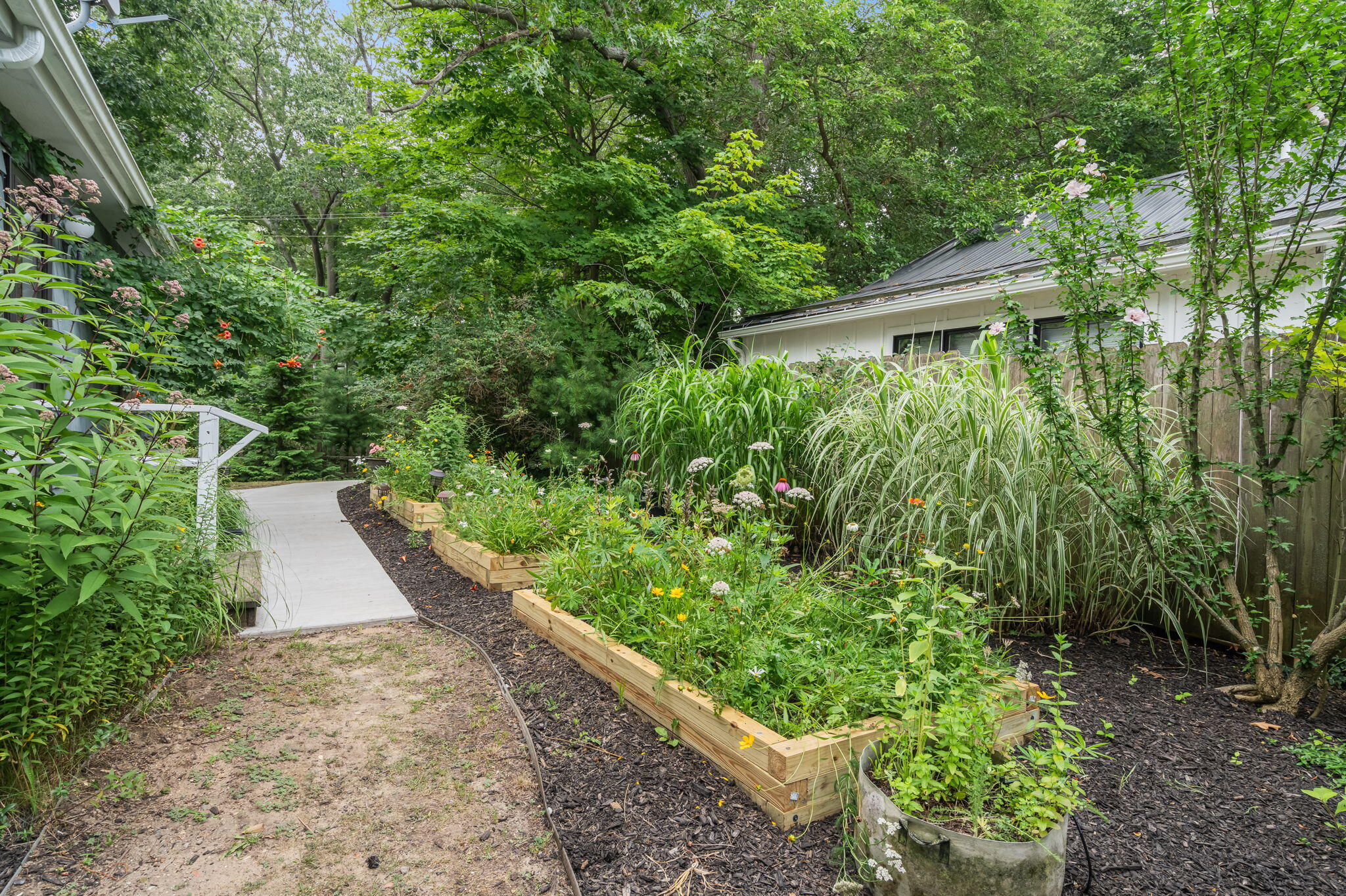 790 Simonson Drive Saugatuck MI 49453