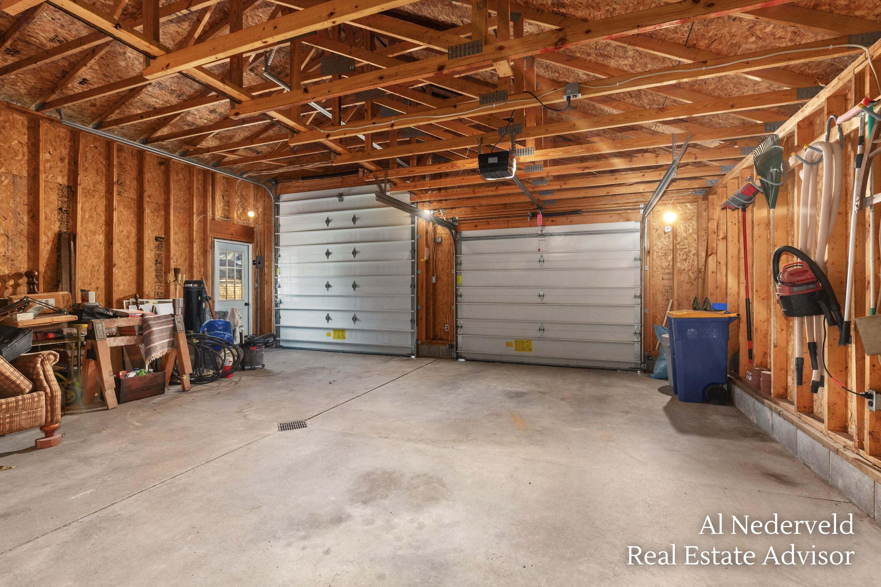 1018 Kentwood Drive NE Grand Rapids MI 49505