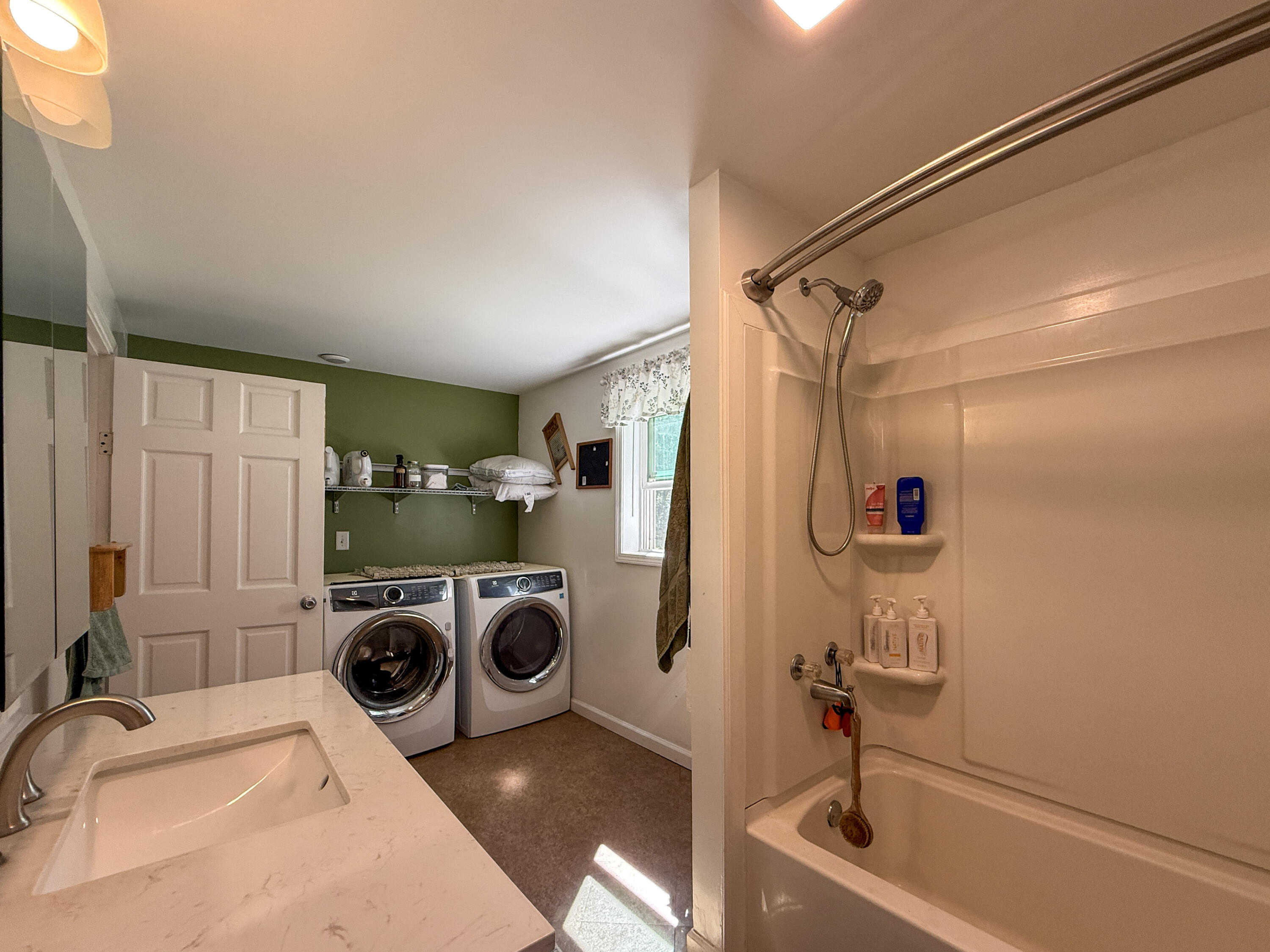 2661 E Empire Avenue Benton Harbor MI 49022
