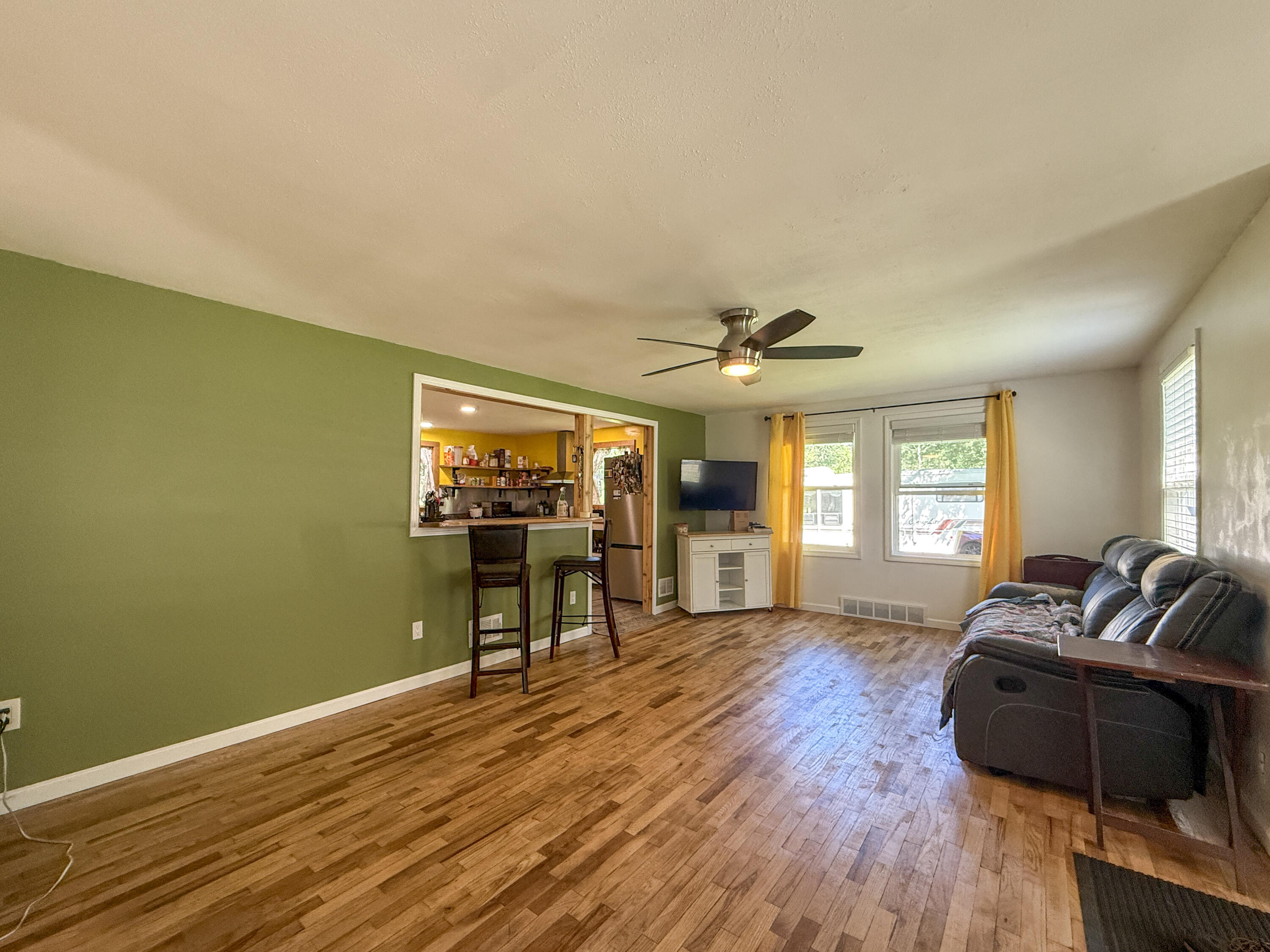 2661 E Empire Avenue Benton Harbor MI 49022