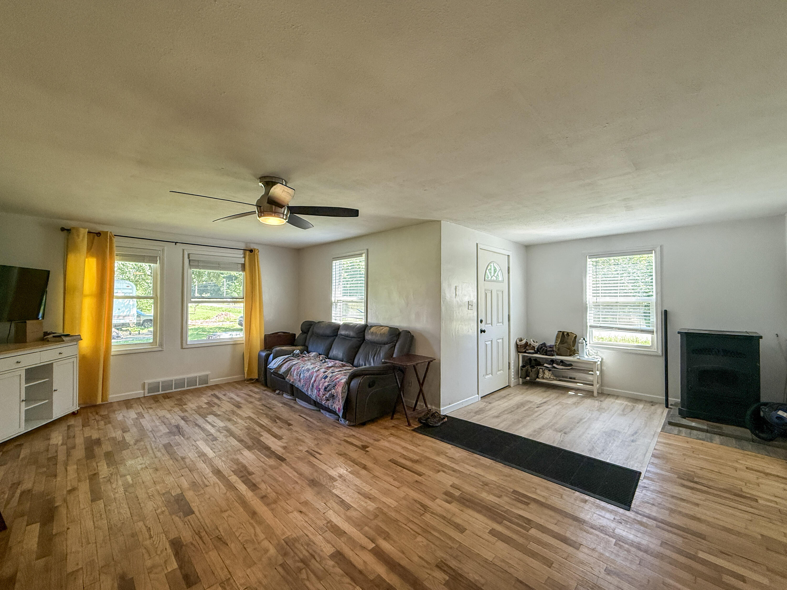 2661 E Empire Avenue Benton Harbor MI 49022