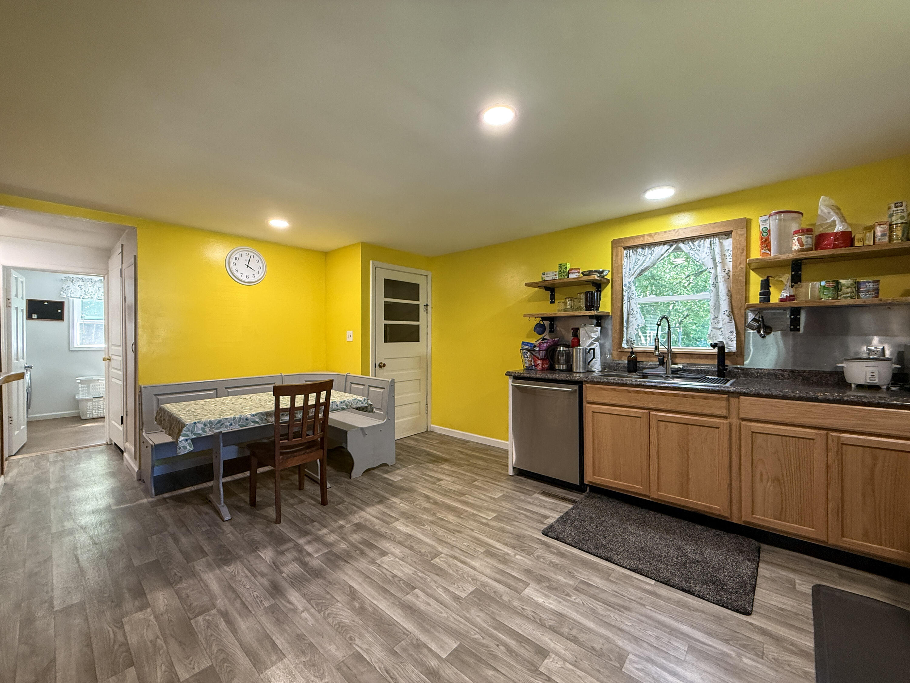 2661 E Empire Avenue Benton Harbor MI 49022
