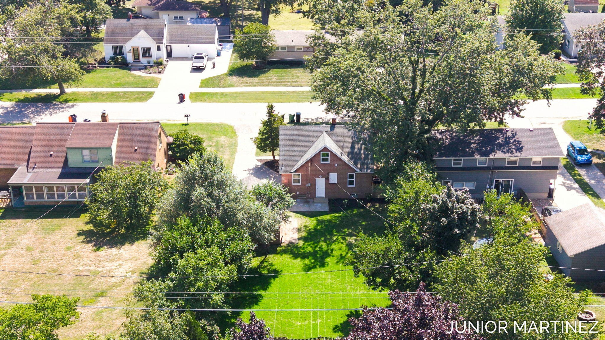 23 E 35th Street Holland MI 49423