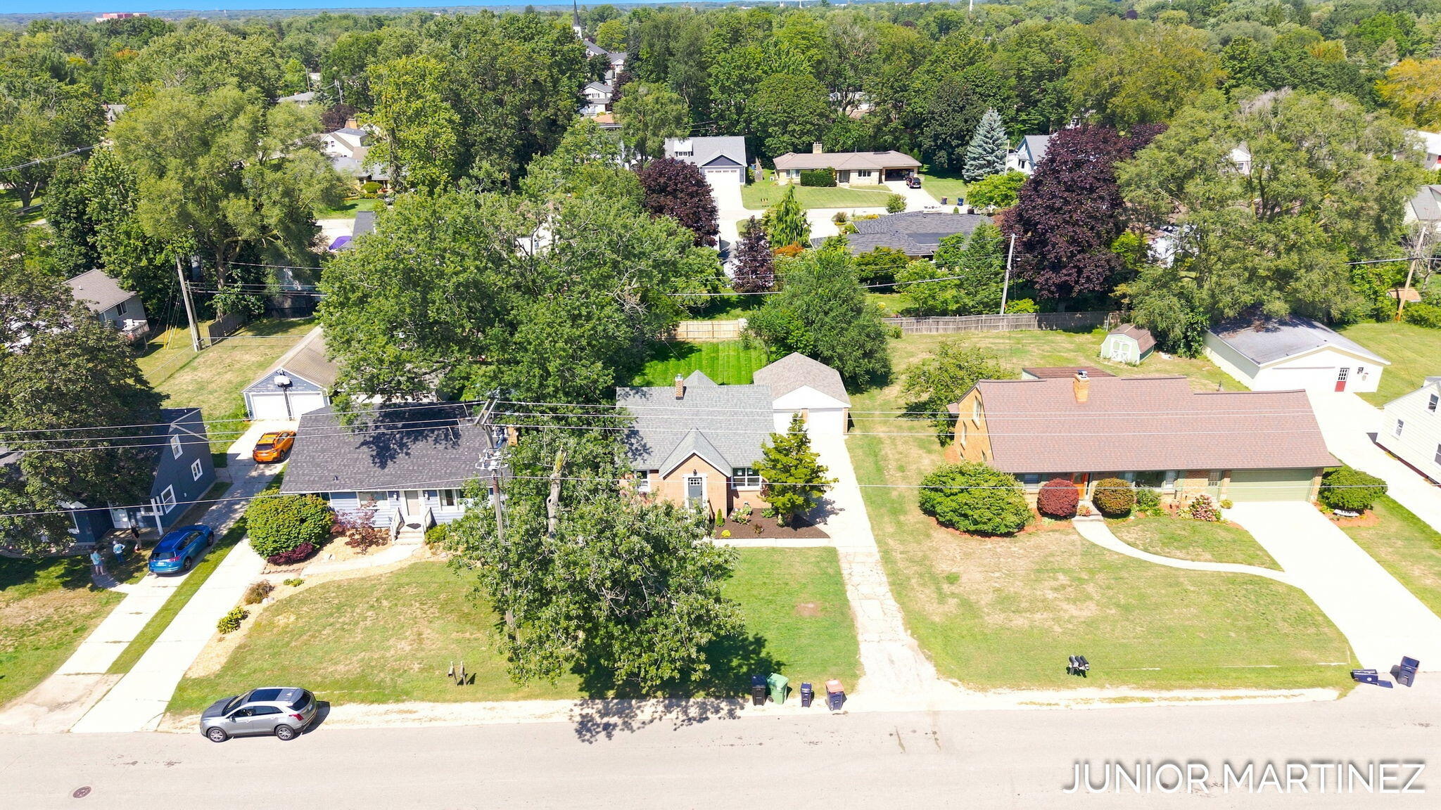 23 E 35th Street Holland MI 49423