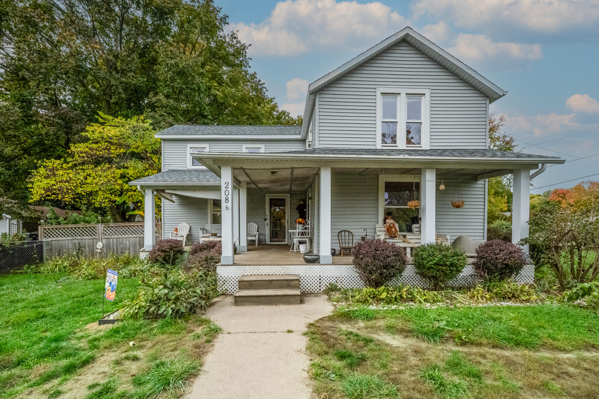208 S Church Street Coloma MI 49038