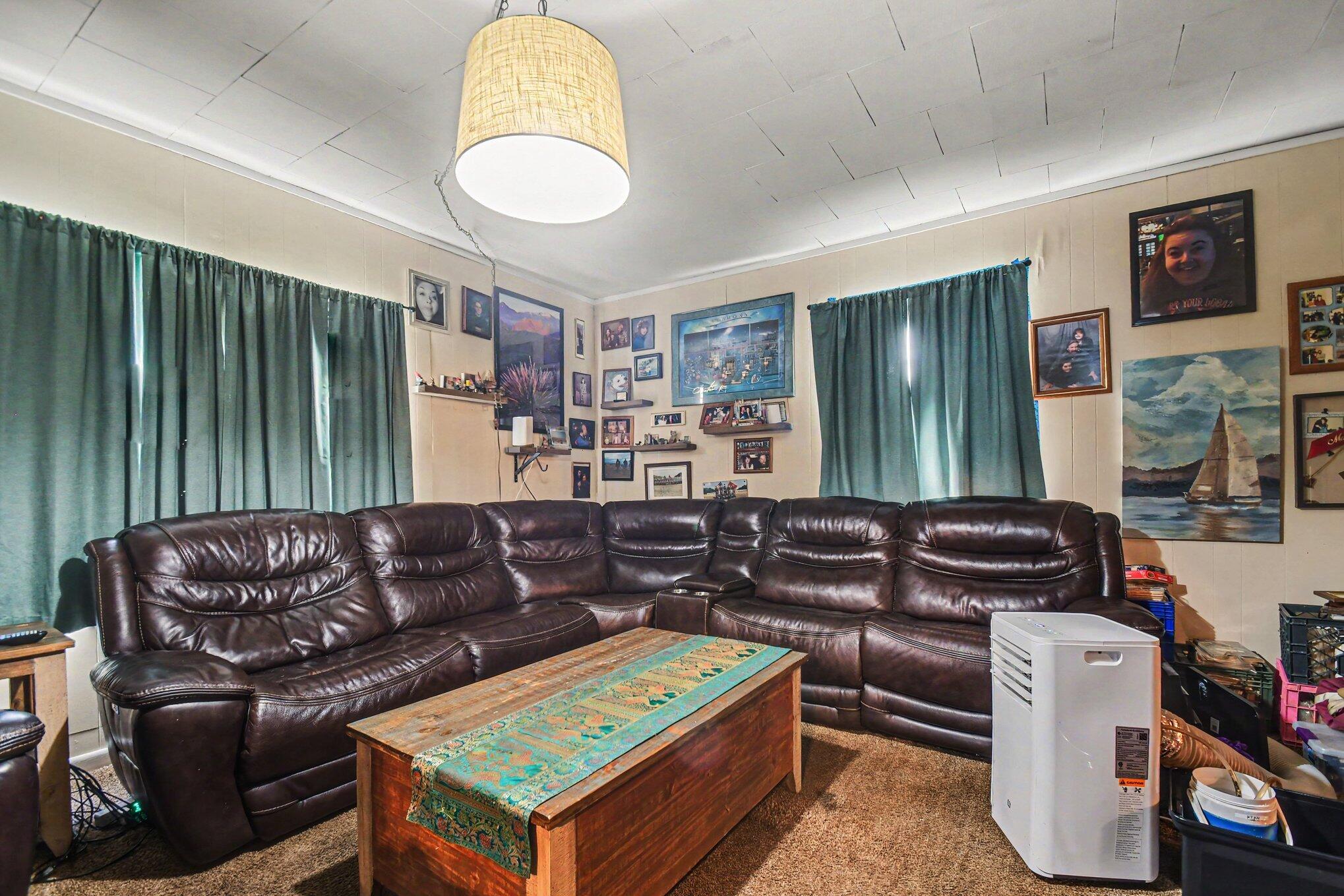 109 W Chicago Street Buchanan MI 49107