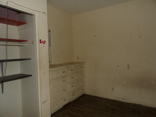 803 Ira Avenue Kalamazoo MI 49048
