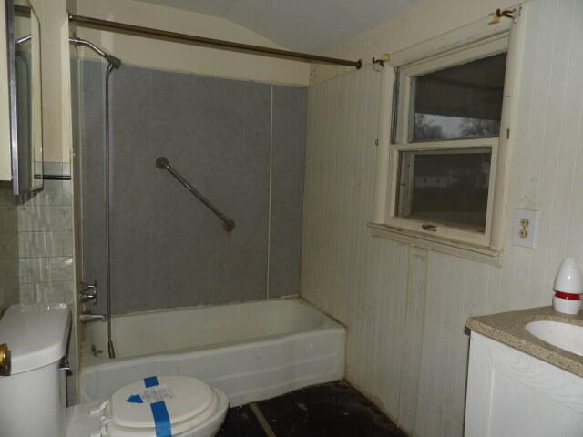 803 Ira Avenue Kalamazoo MI 49048