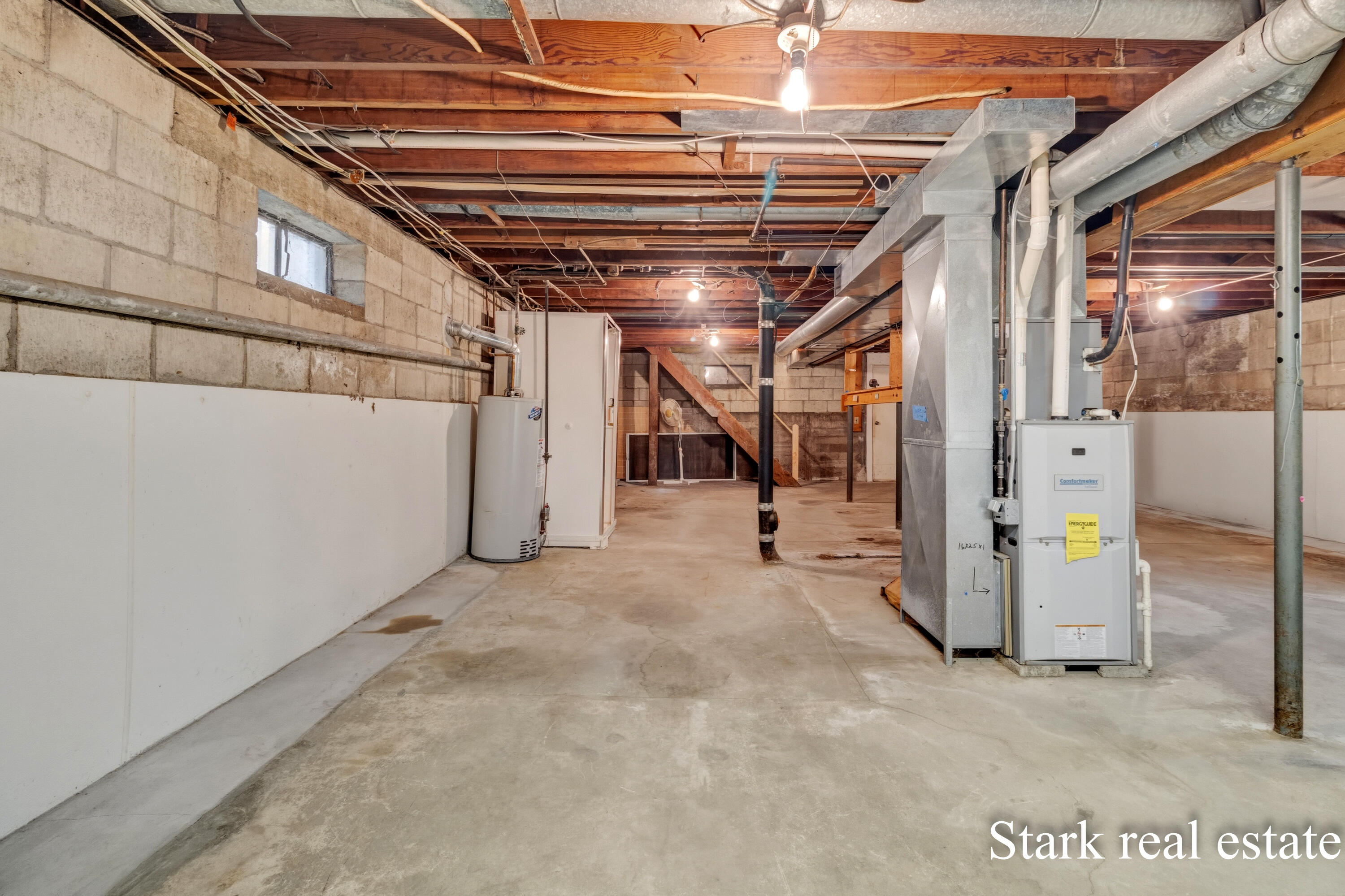 225 Sunset Hills Avenue NW Grand Rapids MI 49534
