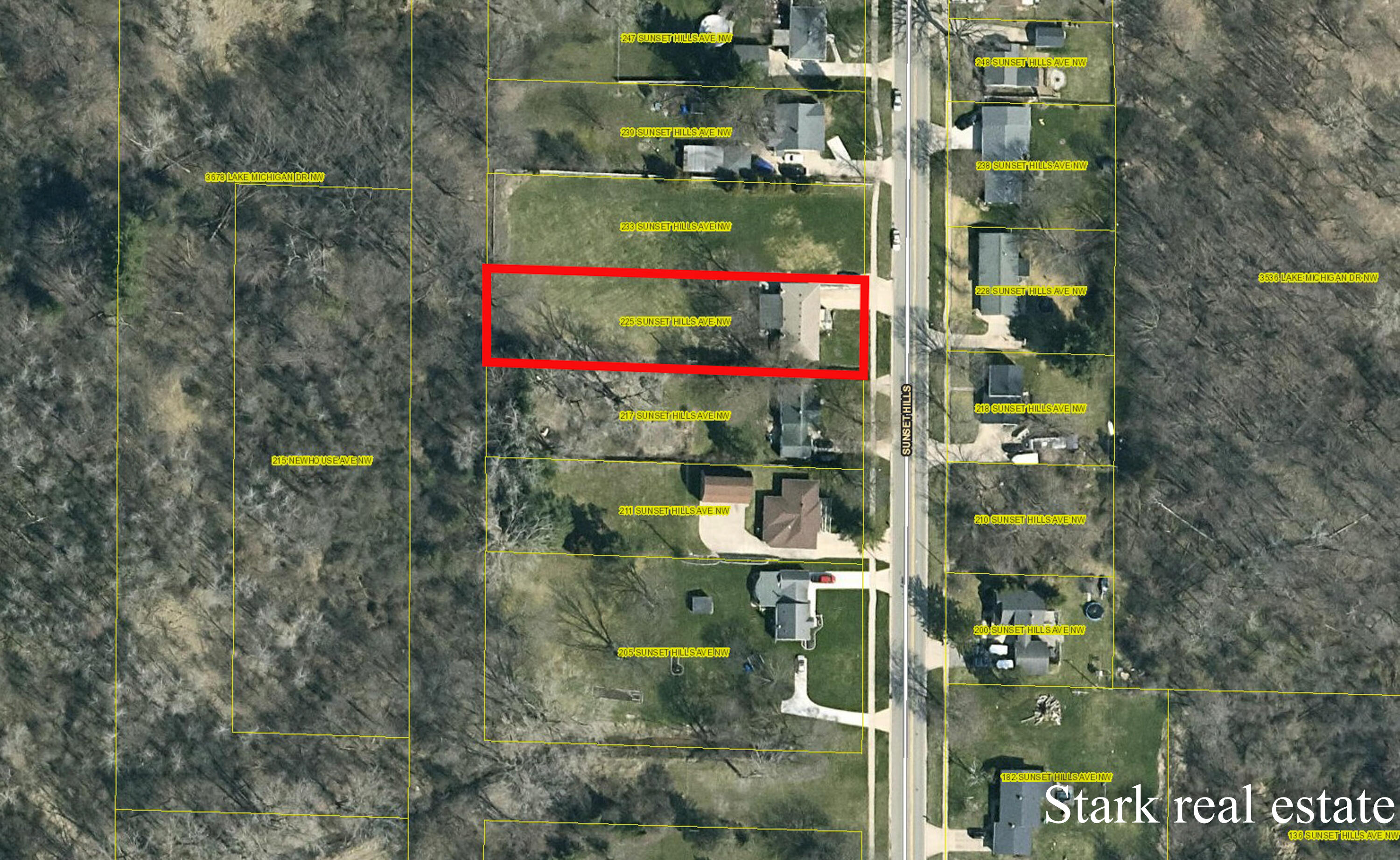225 Sunset Hills Avenue NW Grand Rapids MI 49534