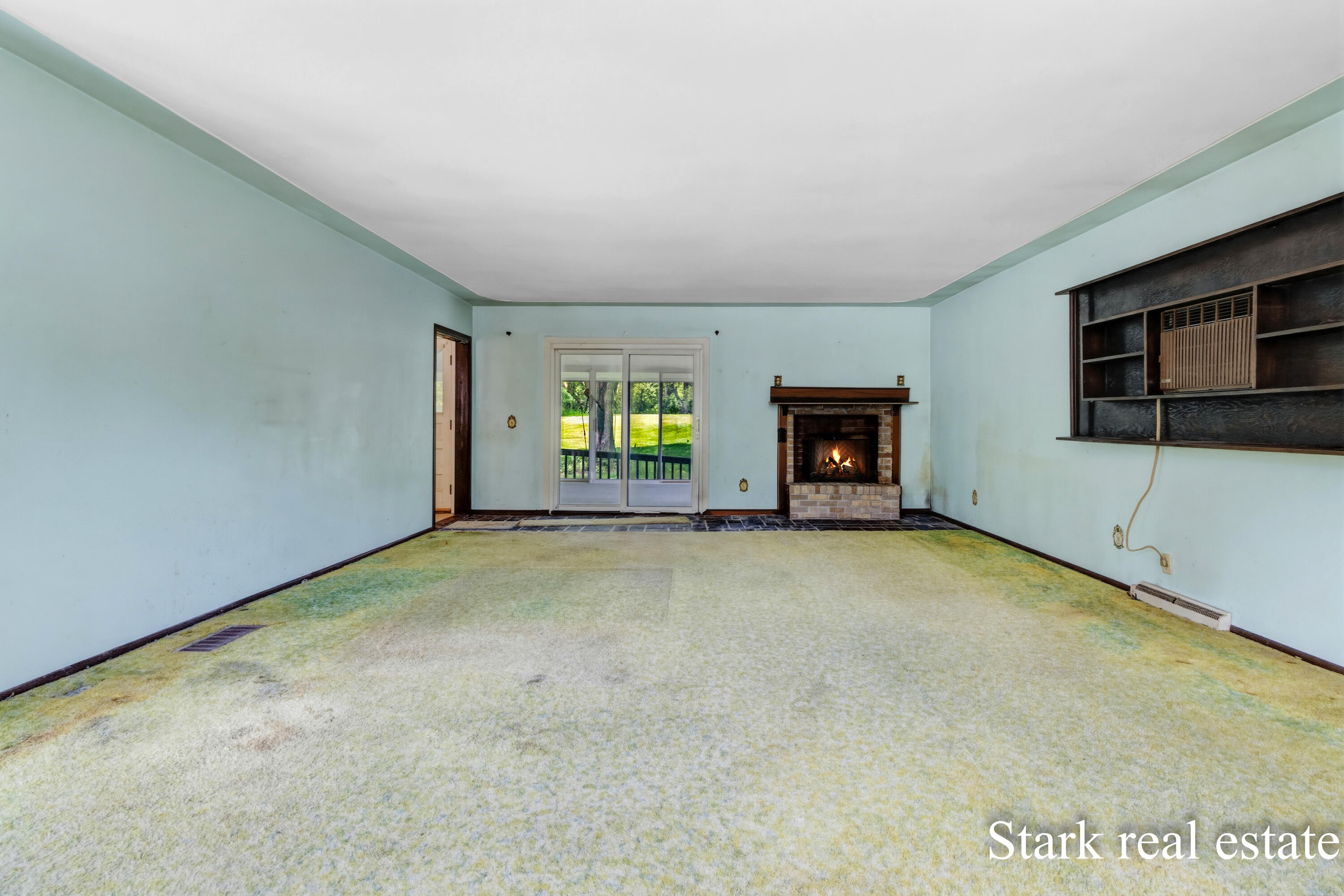 225 Sunset Hills Avenue NW Grand Rapids MI 49534