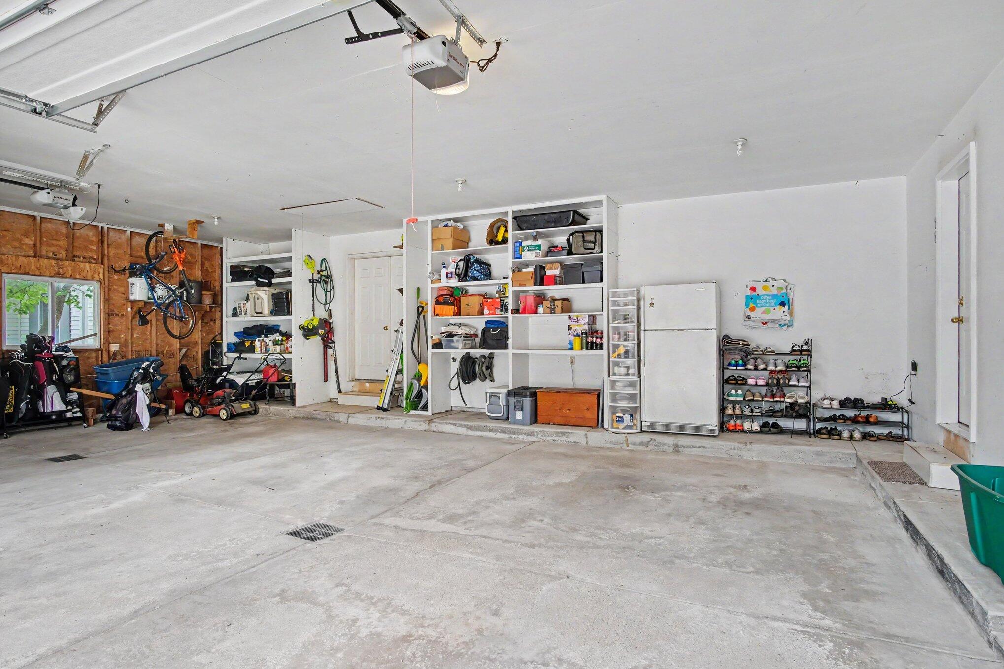 3916 Kentridge Drive SE Grand Rapids MI 49508
