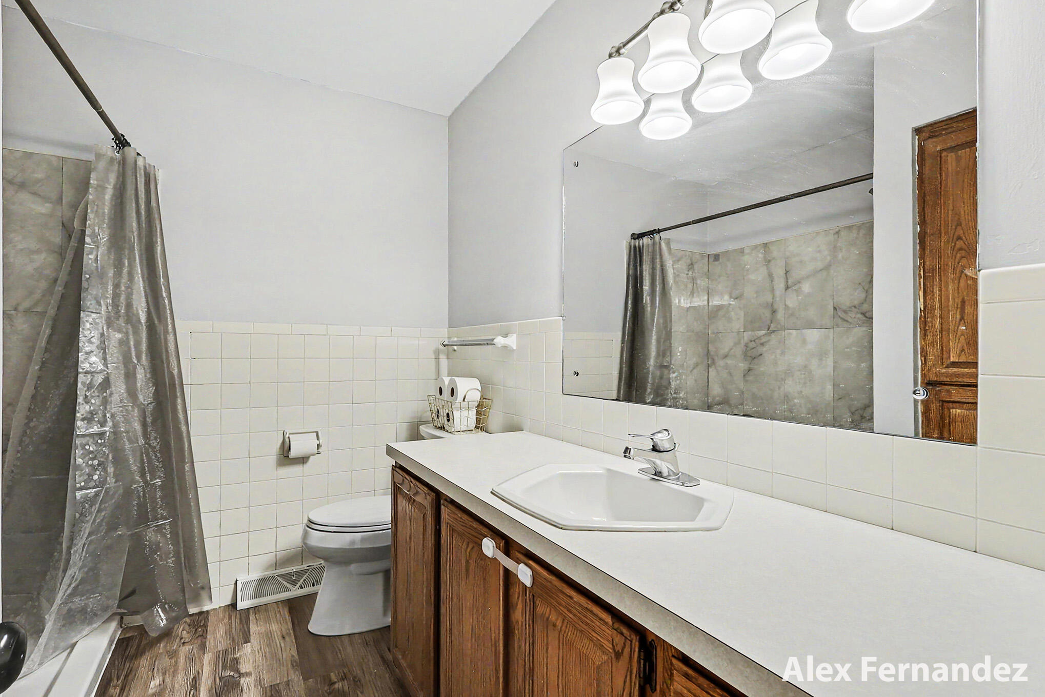 408 Arthur Avenue Holland MI 49424
