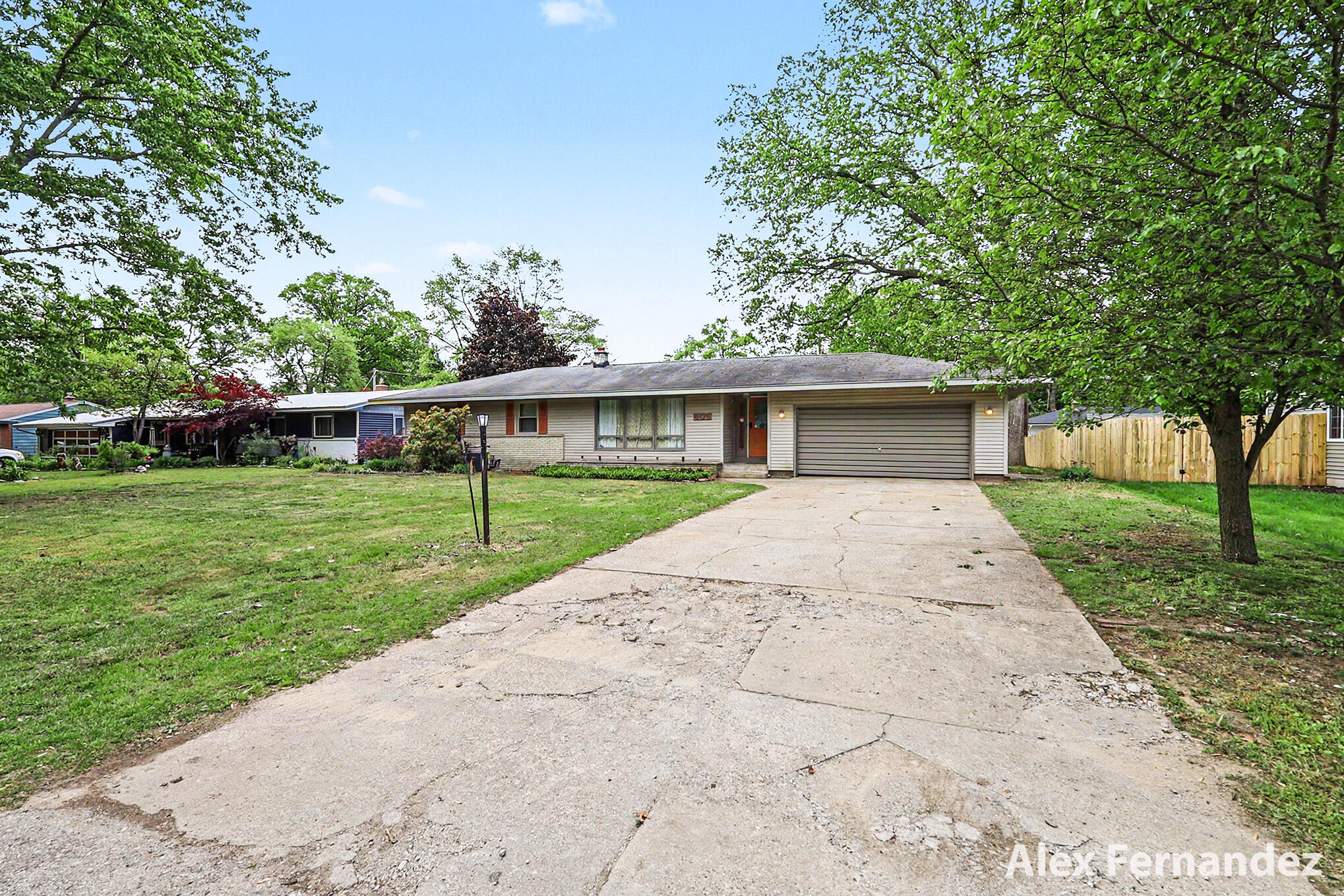 408 Arthur Avenue Holland MI 49424
