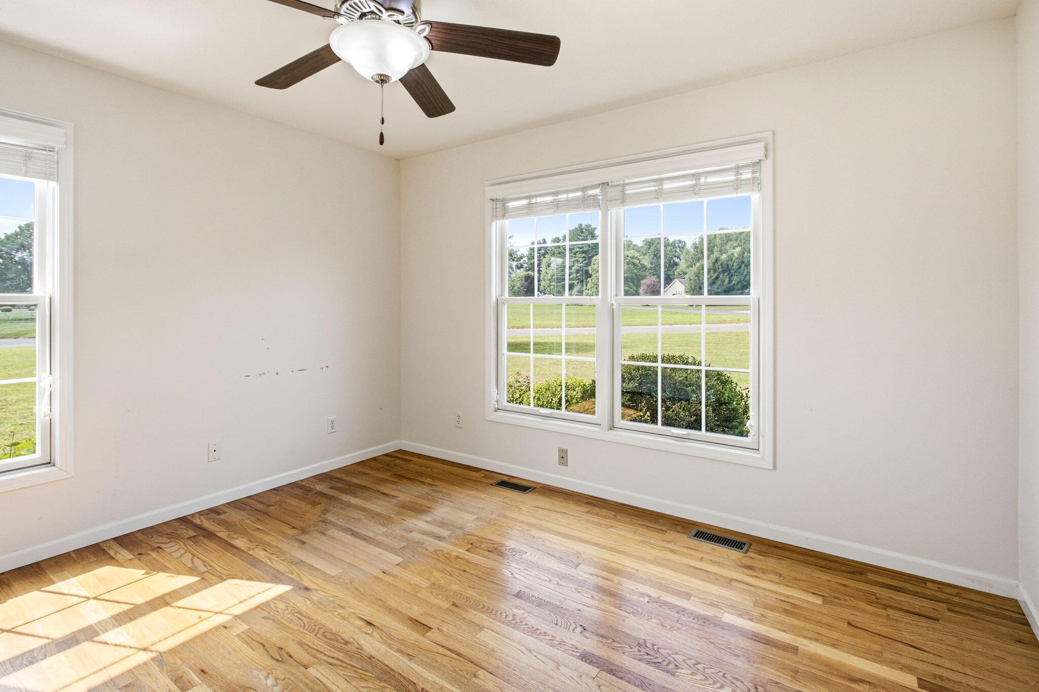 3905 Hidden Valley Trail N Niles MI 49120