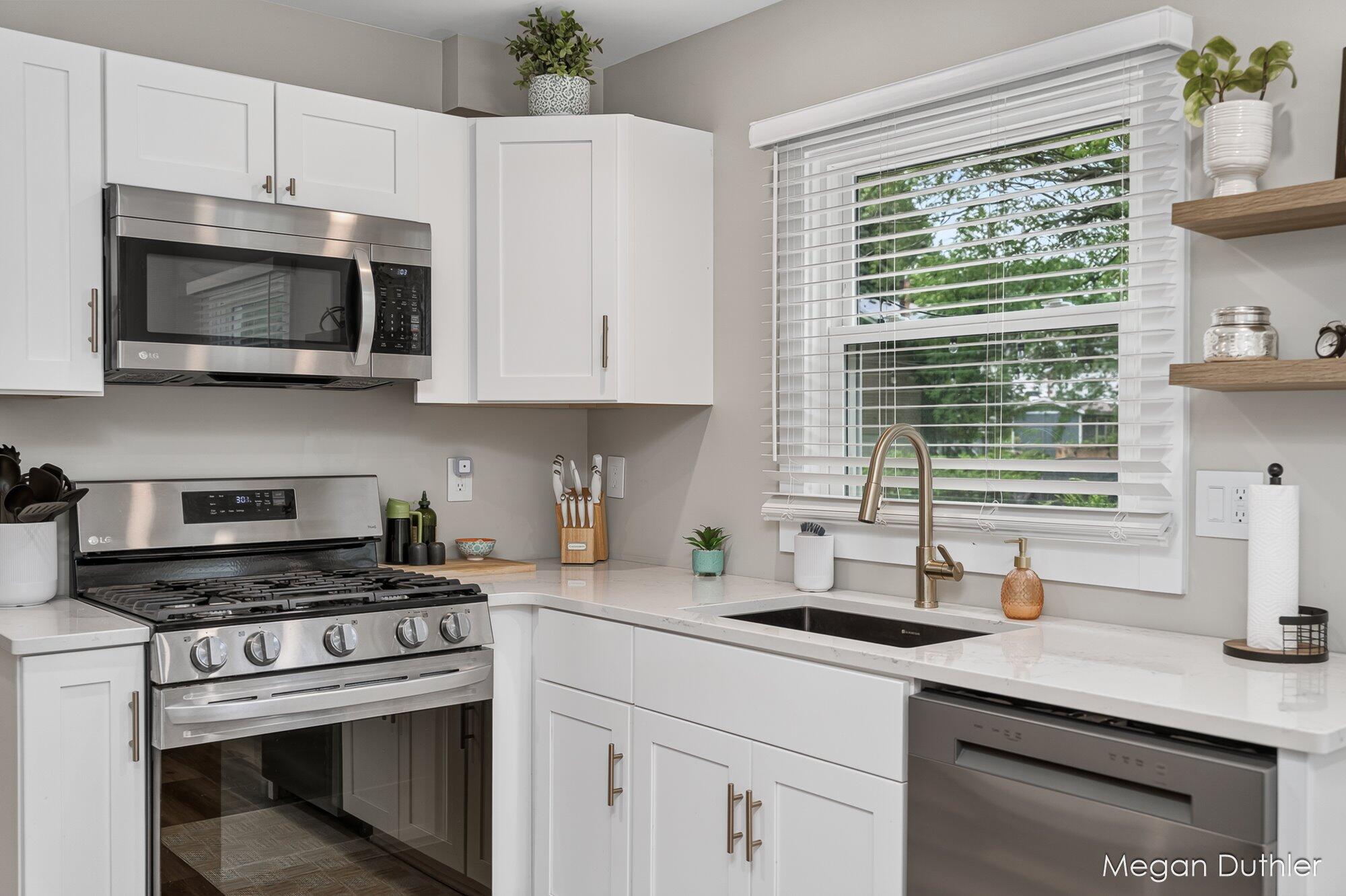 723 Maridell Avenue NW Grand Rapids MI 49504