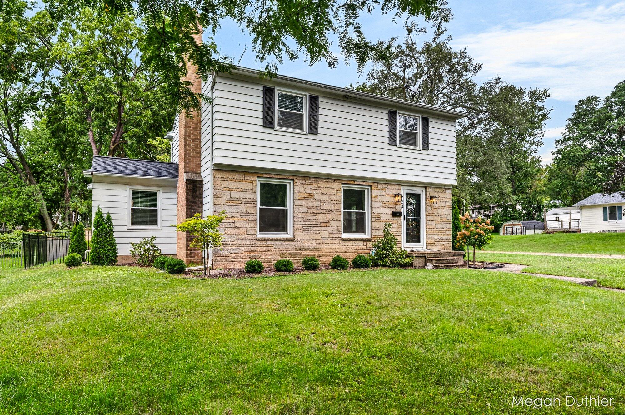 723 Maridell Avenue NW Grand Rapids MI 49504