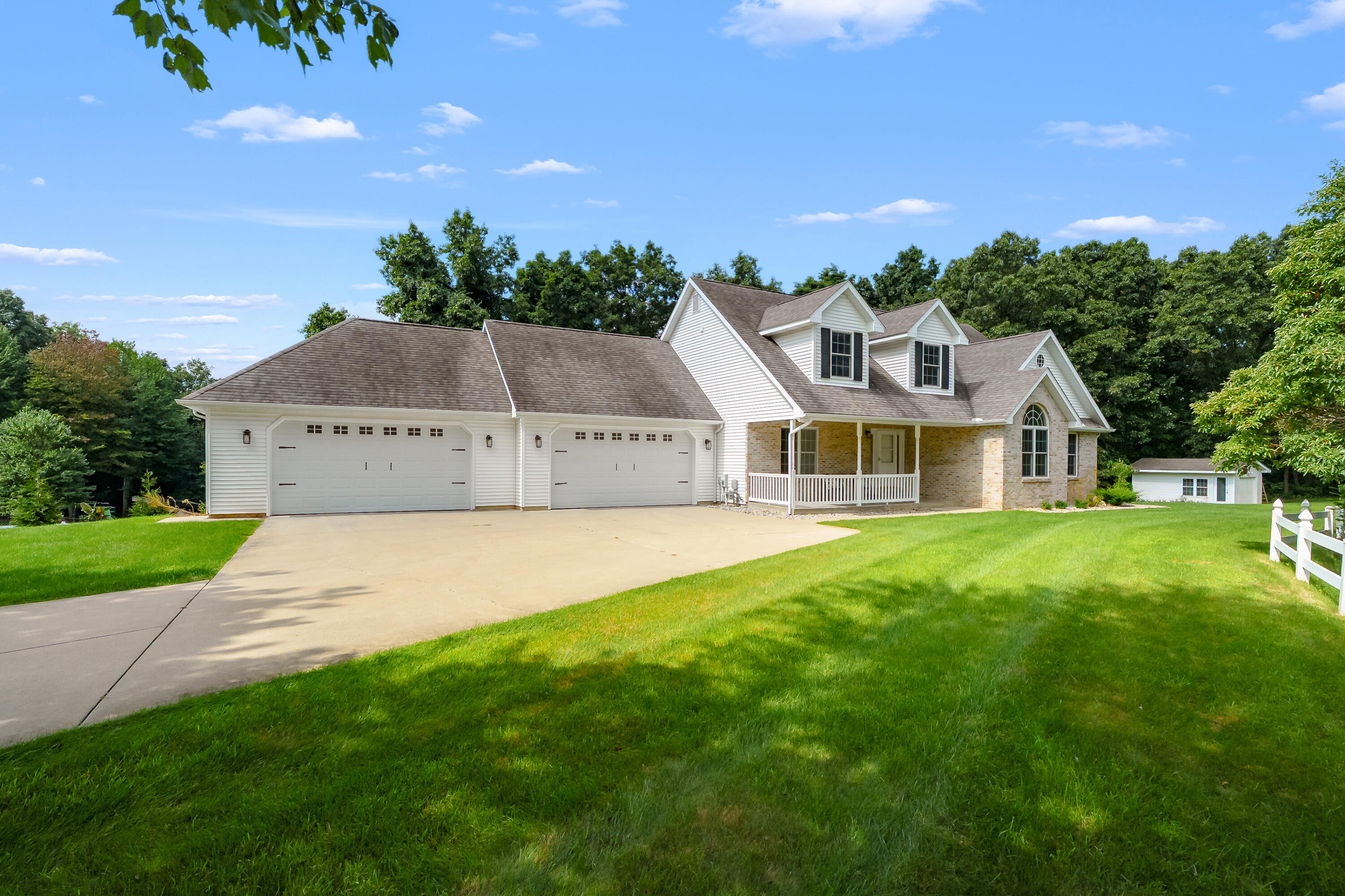 5162 Tillman Street Kalamazoo MI 49009