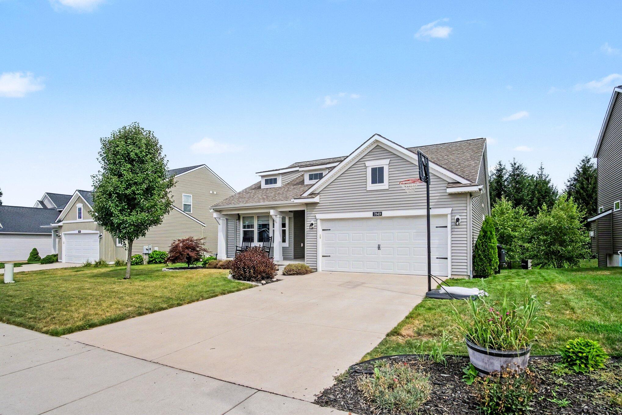 7849 High Knoll Drive SE Byron Center MI 49315