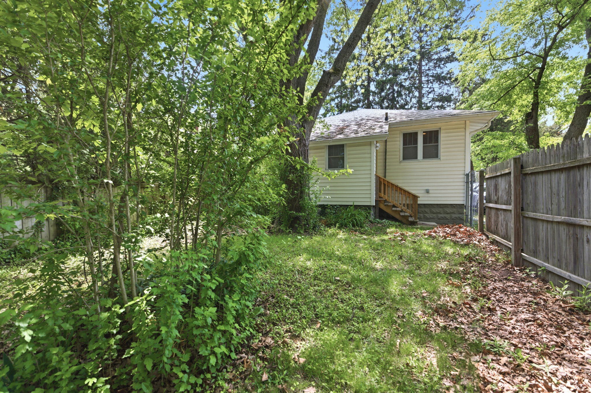103 S Taylor Street New Buffalo MI 49117