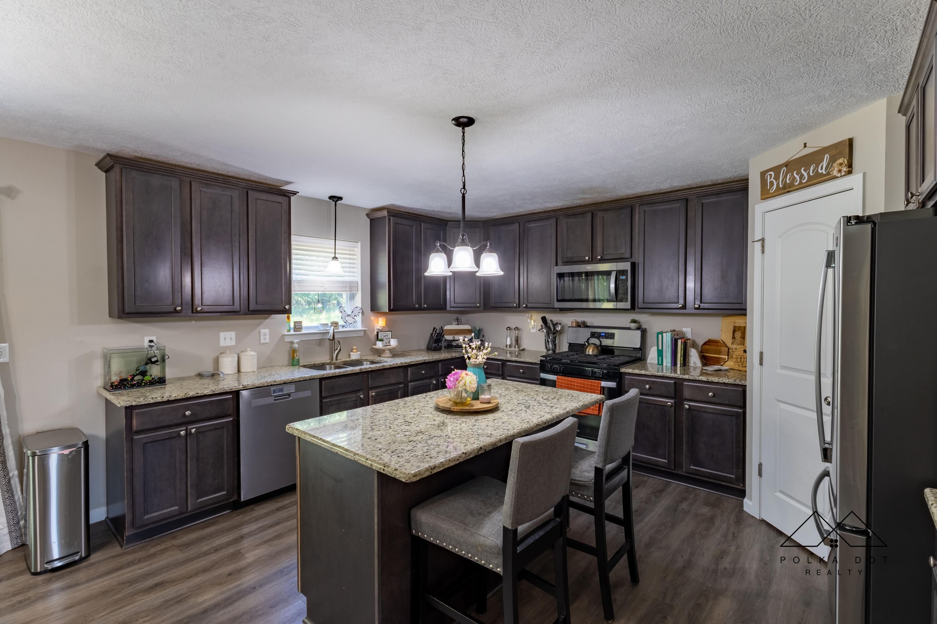 415 Edgewood Pass Fenton MI 48430