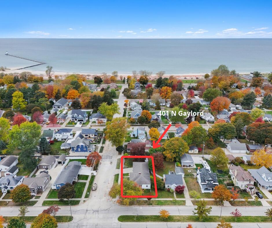 401 N Gaylord Avenue Ludington MI 49431