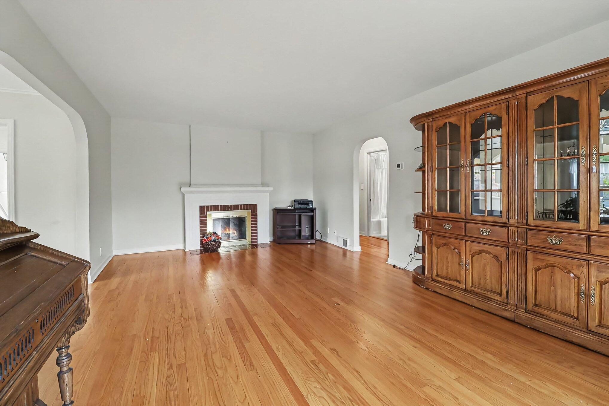 401 N Gaylord Avenue Ludington MI 49431
