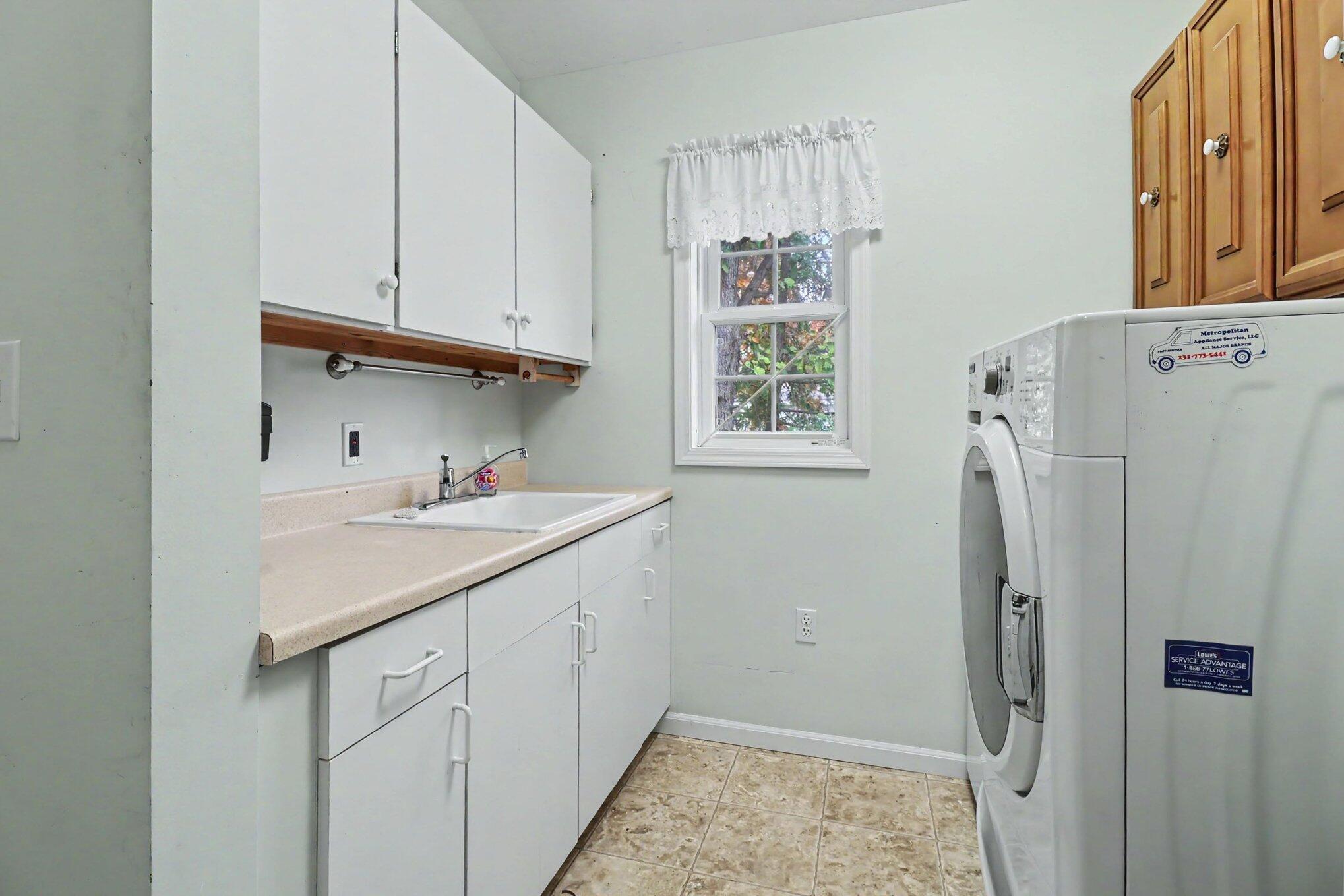 401 N Gaylord Avenue Ludington MI 49431