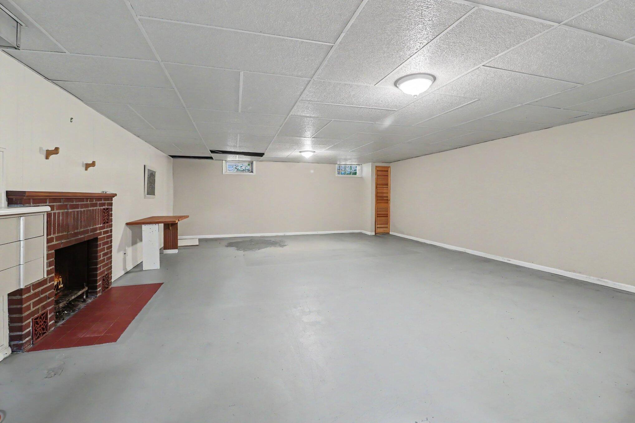 401 N Gaylord Avenue Ludington MI 49431