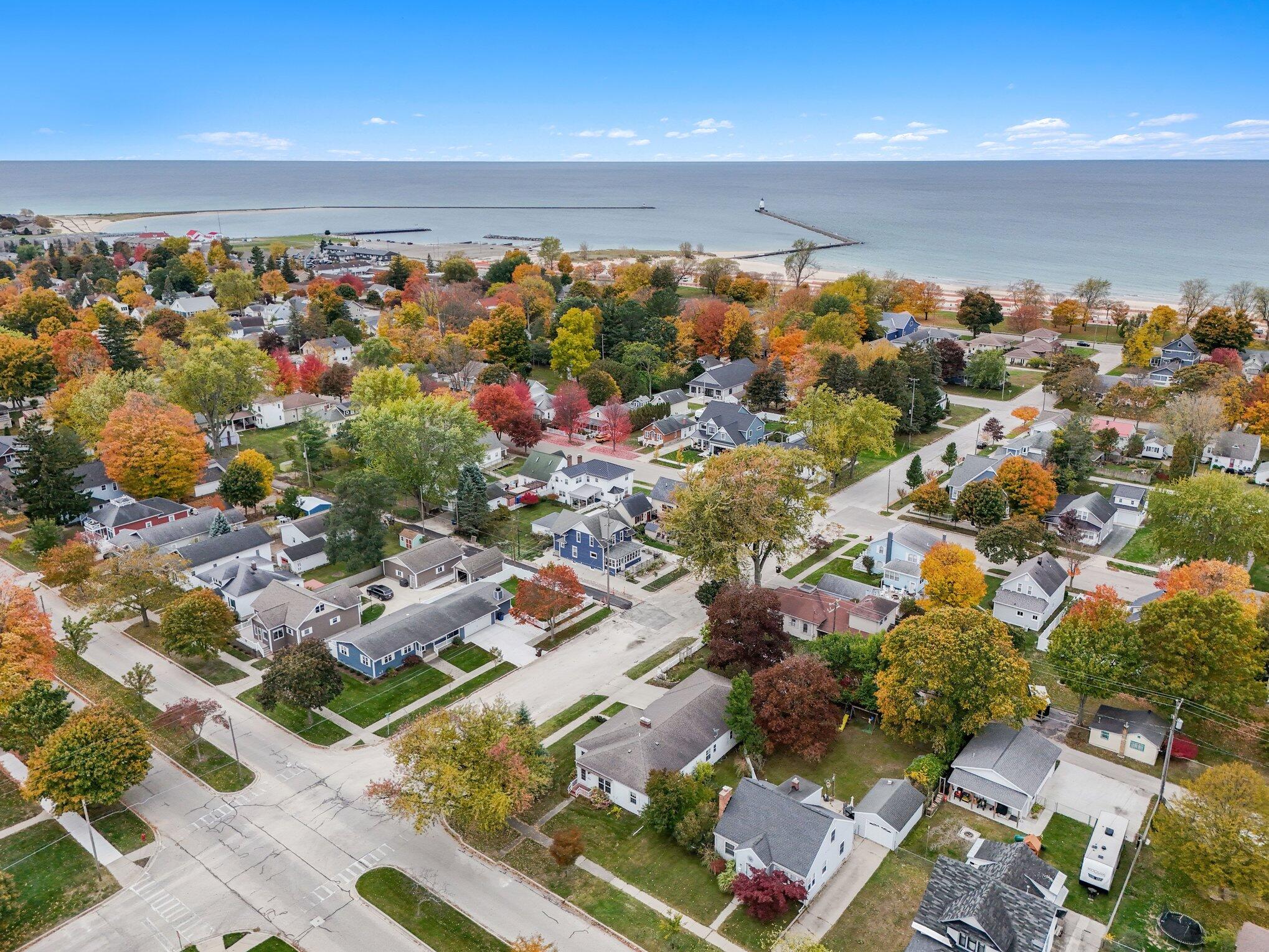 401 N Gaylord Avenue Ludington MI 49431