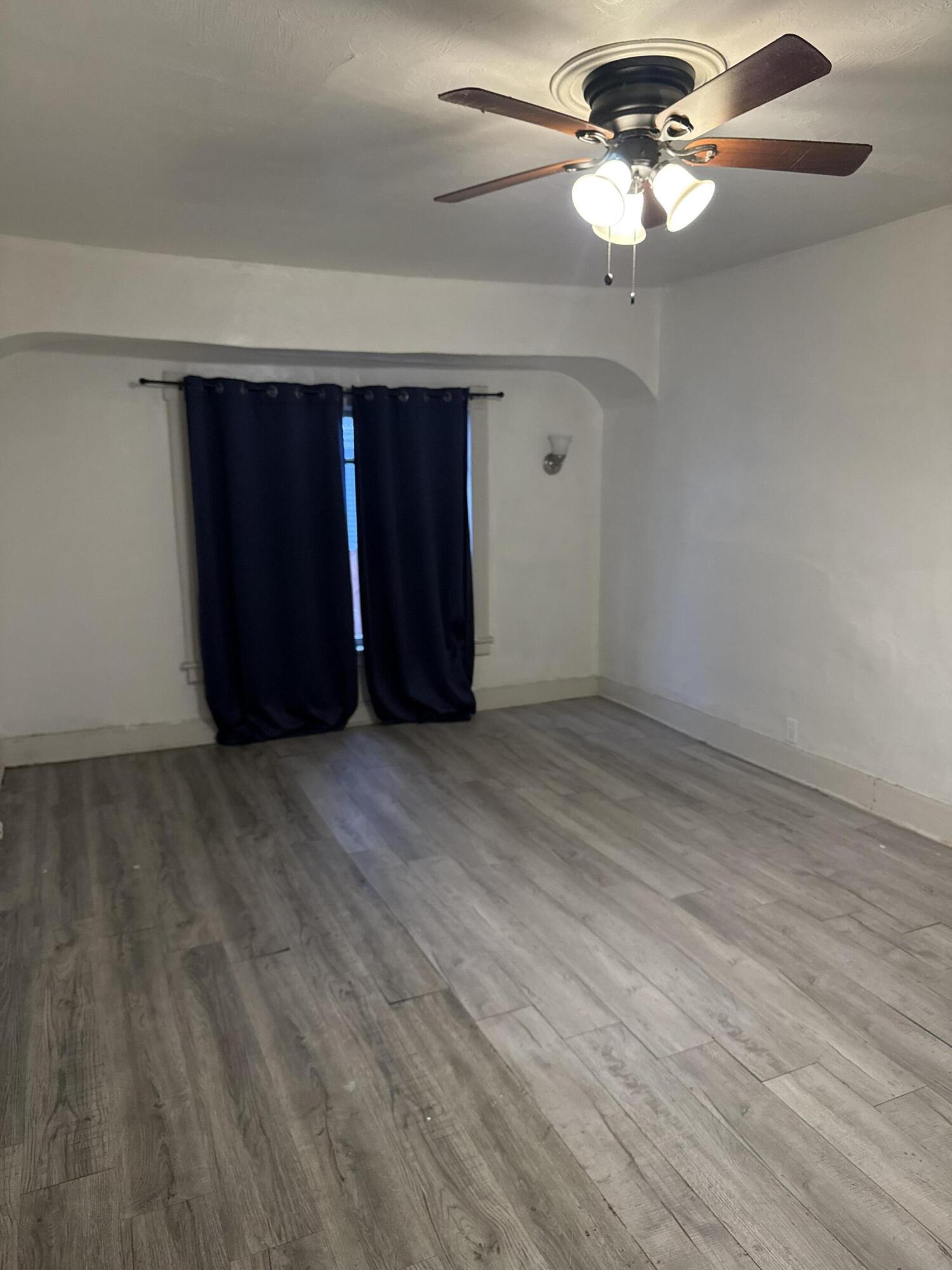 503 Orchard Avenue Muskegon MI 49442
