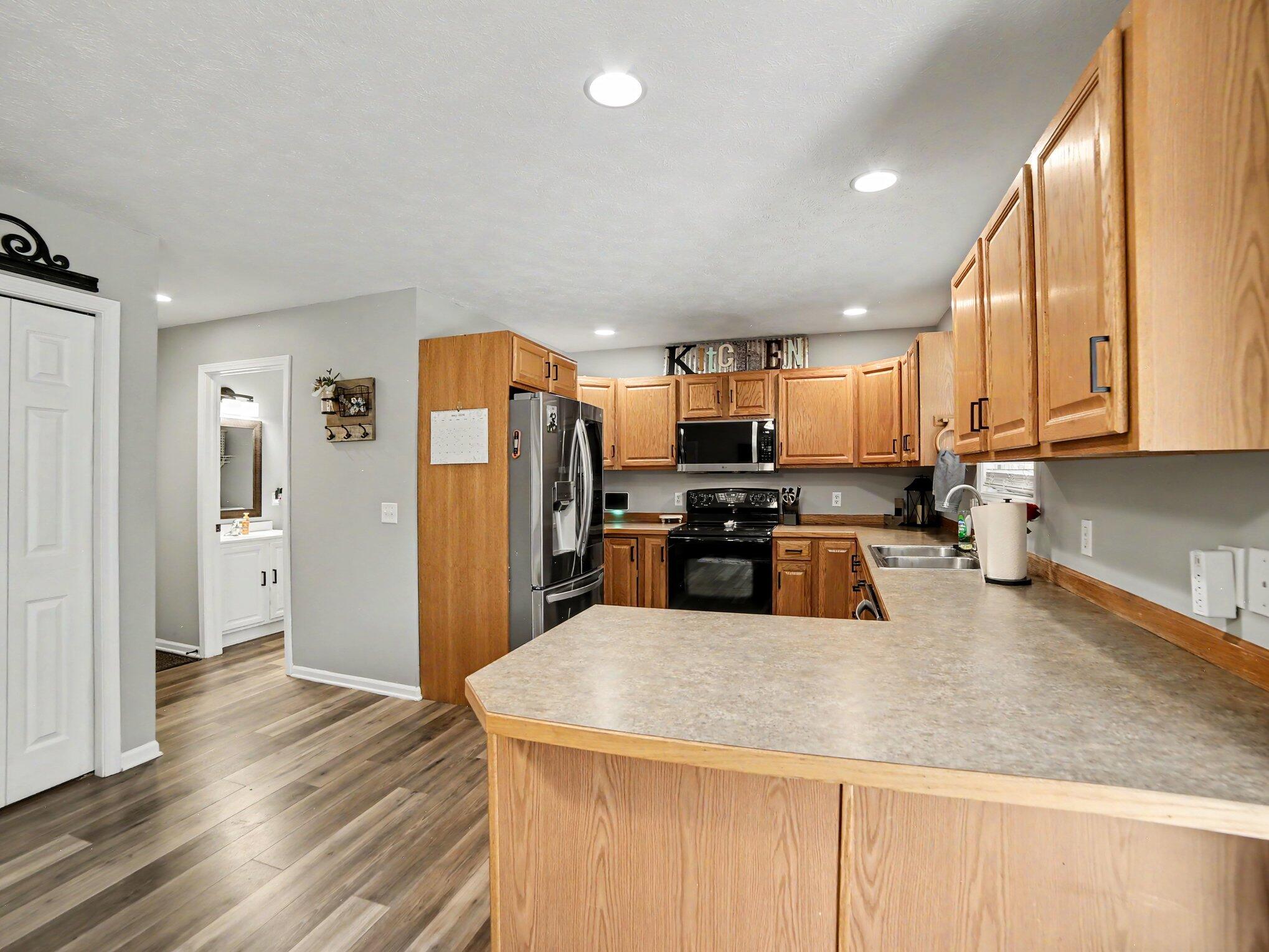 1523 Destiny Drive Muskegon MI 49445