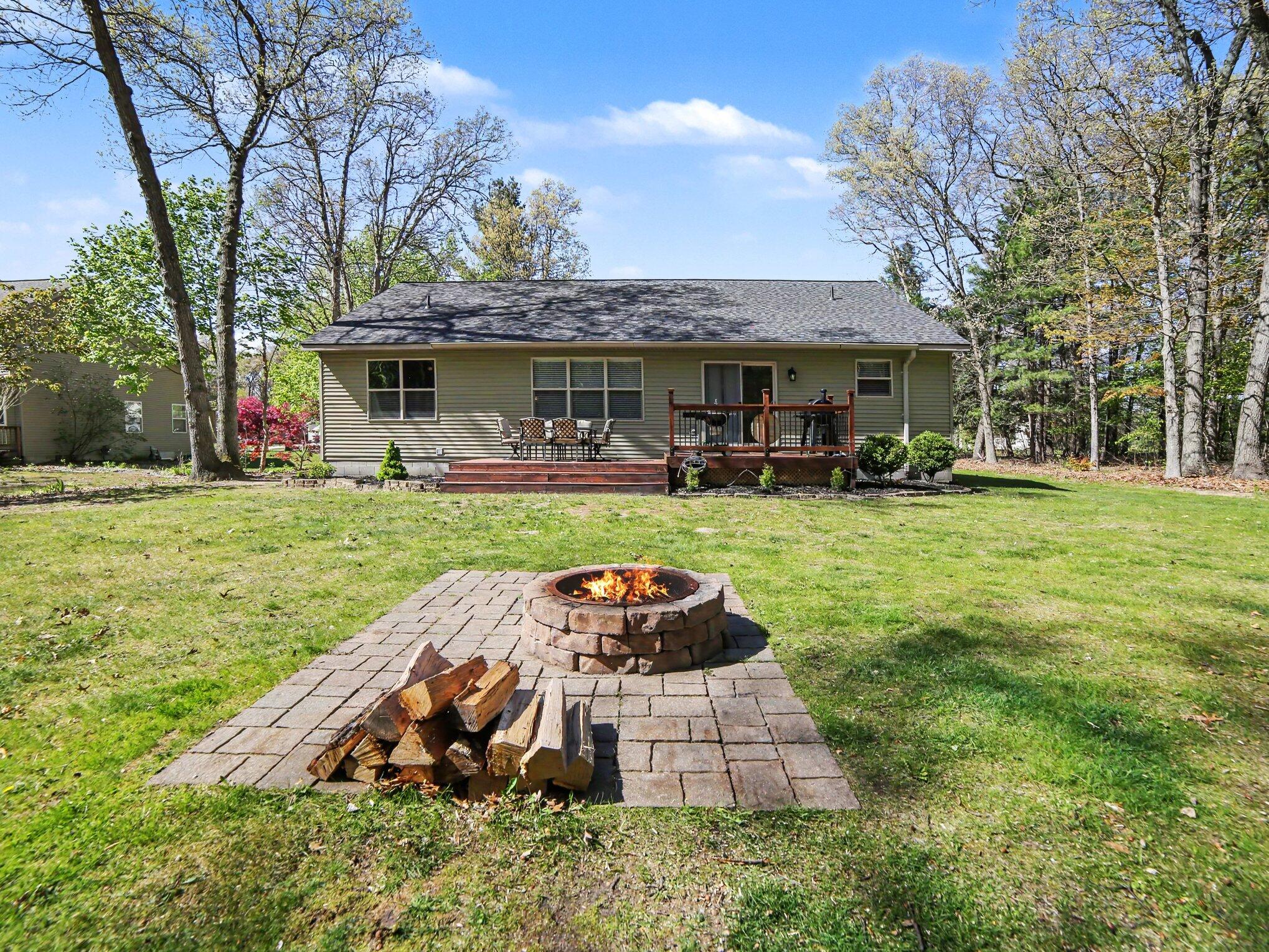 1523 Destiny Drive Muskegon MI 49445