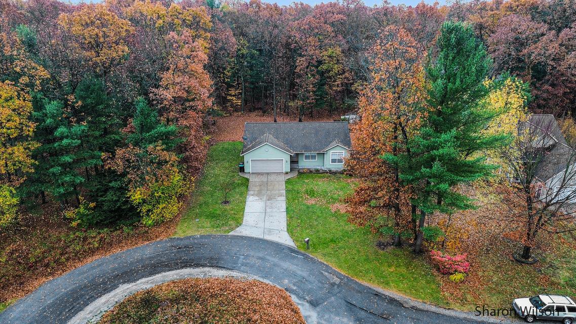 1523 Destiny Drive Muskegon MI 49445
