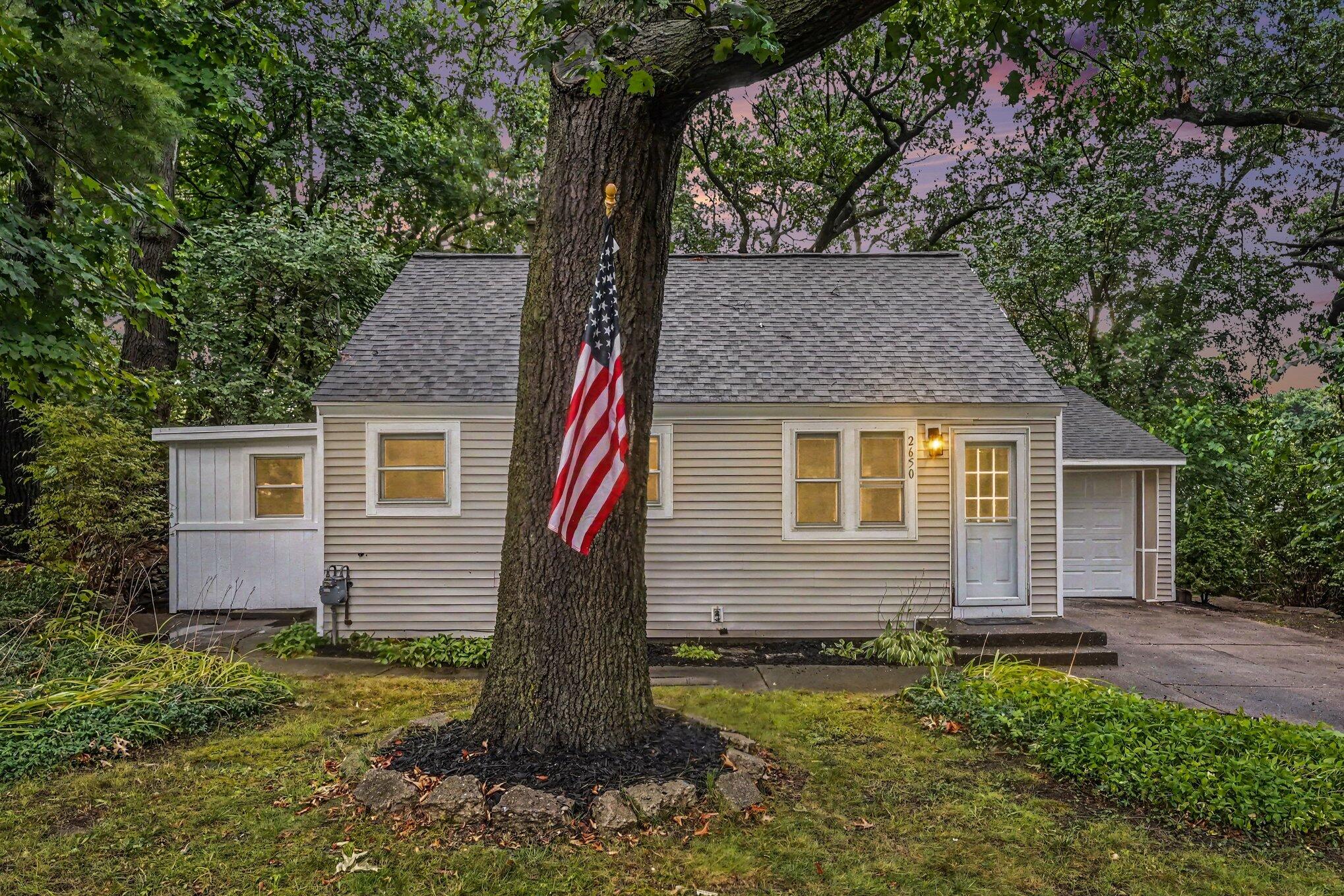 2650 Gaynor Avenue NW Grand Rapids MI 49544