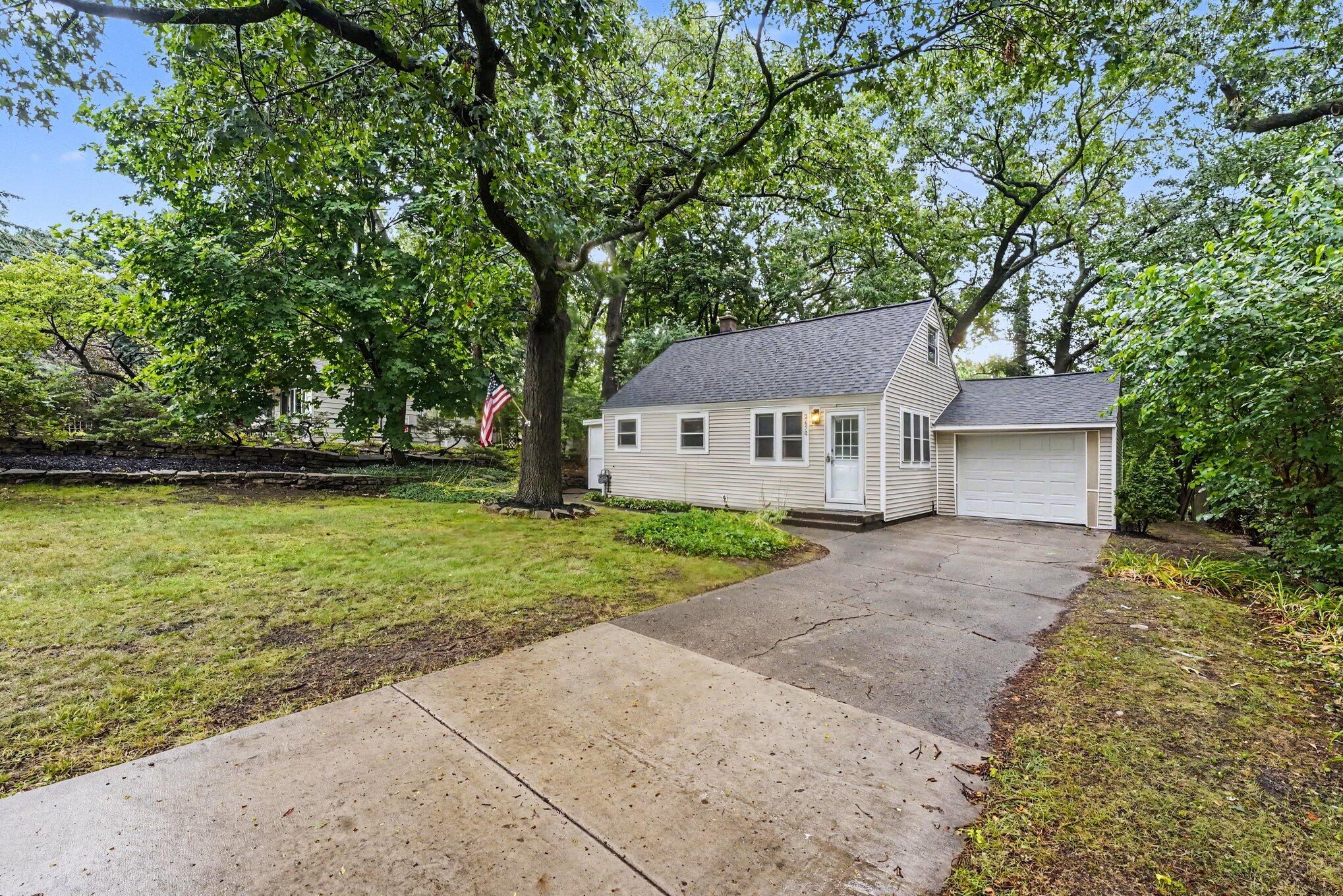 2650 Gaynor Avenue NW Grand Rapids MI 49544