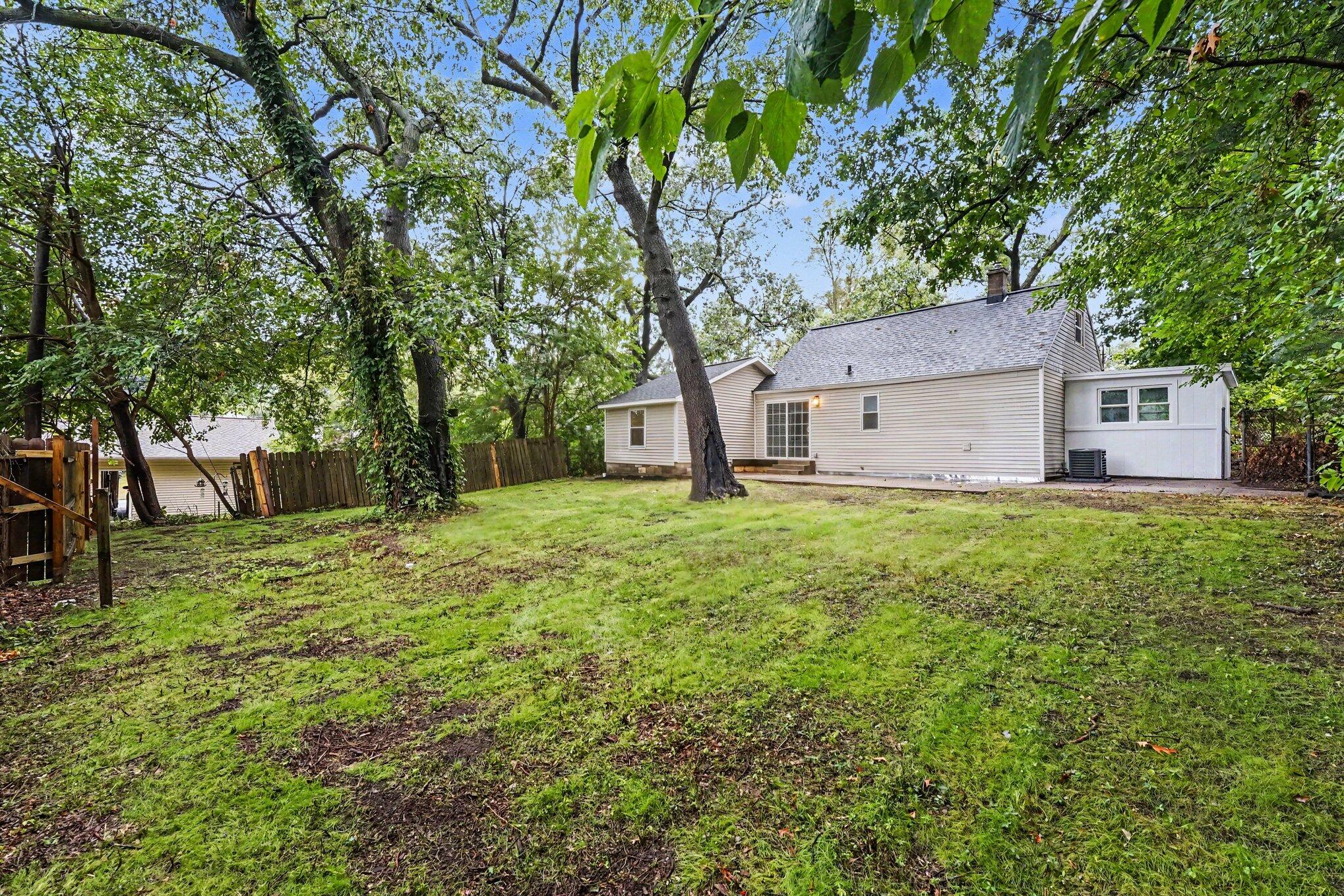 2650 Gaynor Avenue NW Grand Rapids MI 49544
