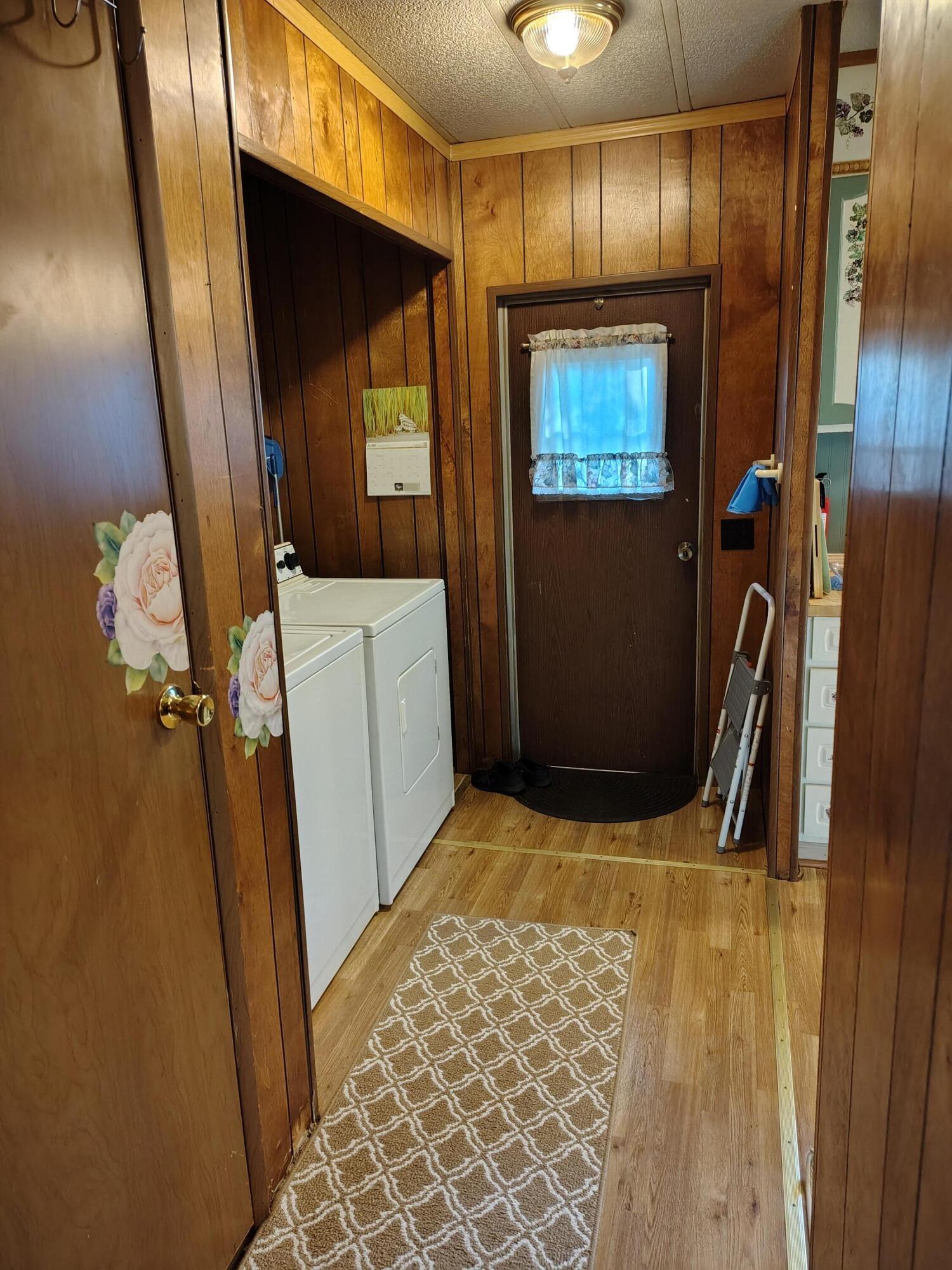 2701 Huizenga Street Norton Shores MI 49444
