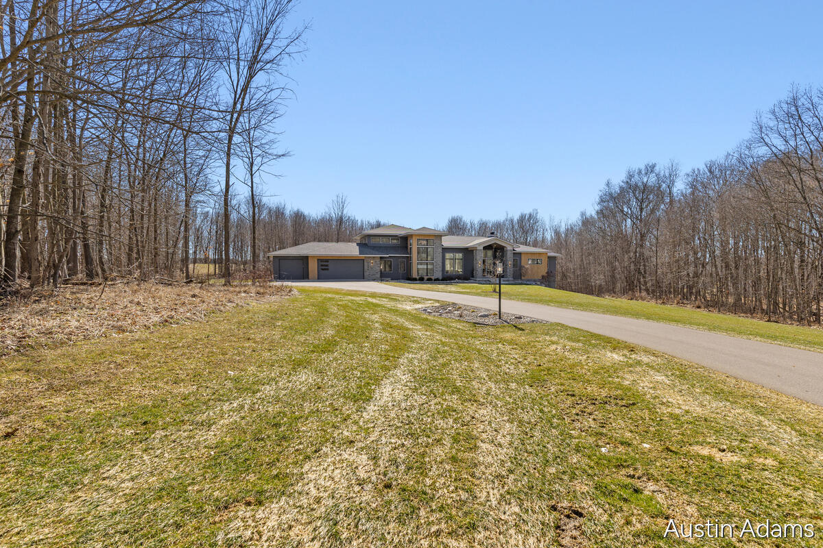 6880 Kilmer Drive SE Grand Rapids MI 49512