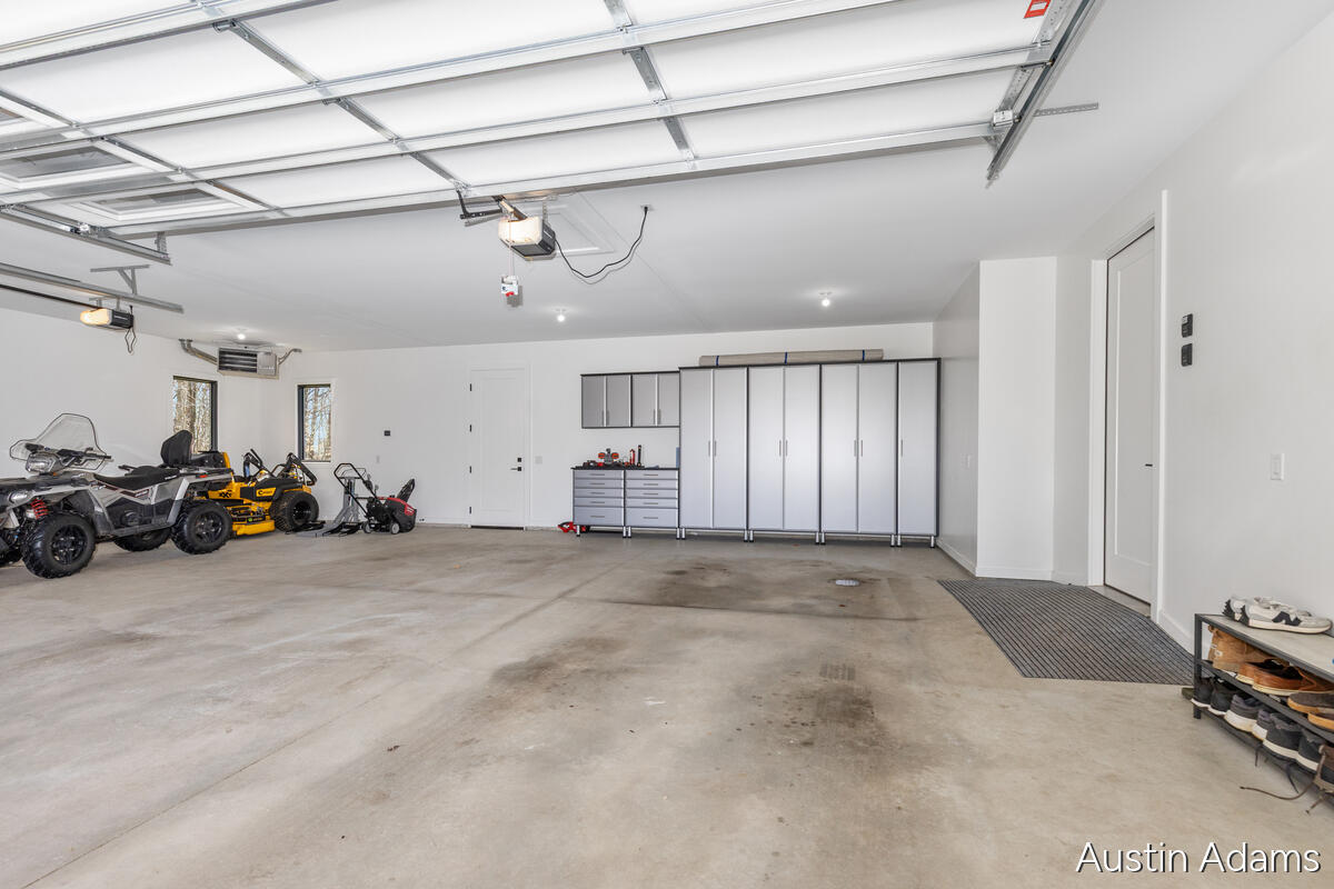 6880 Kilmer Drive SE Grand Rapids MI 49512