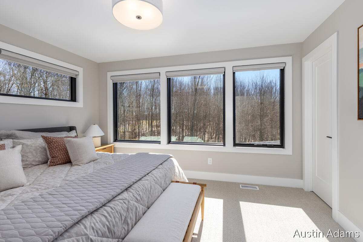6880 Kilmer Drive SE Grand Rapids MI 49512
