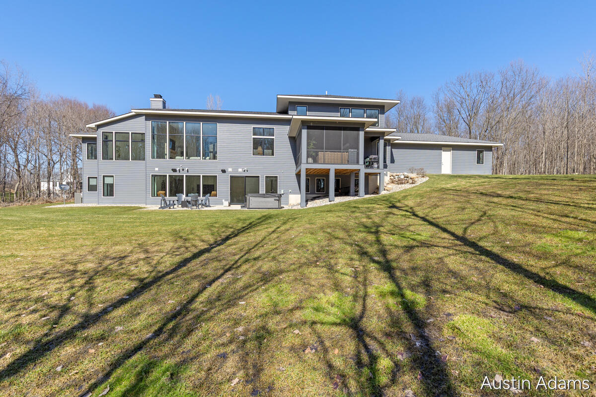6880 Kilmer Drive SE Grand Rapids MI 49512